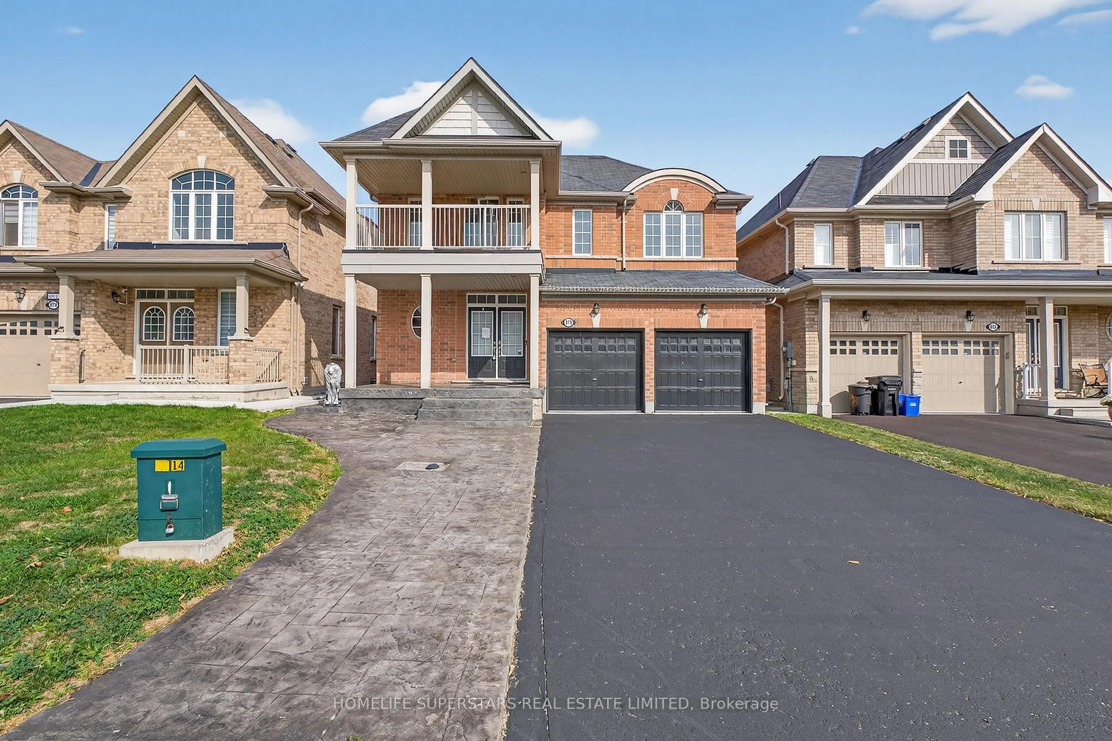 Home with brick exterior material, street for 878 Green St, Innisfil Ontario L0L 1W0
