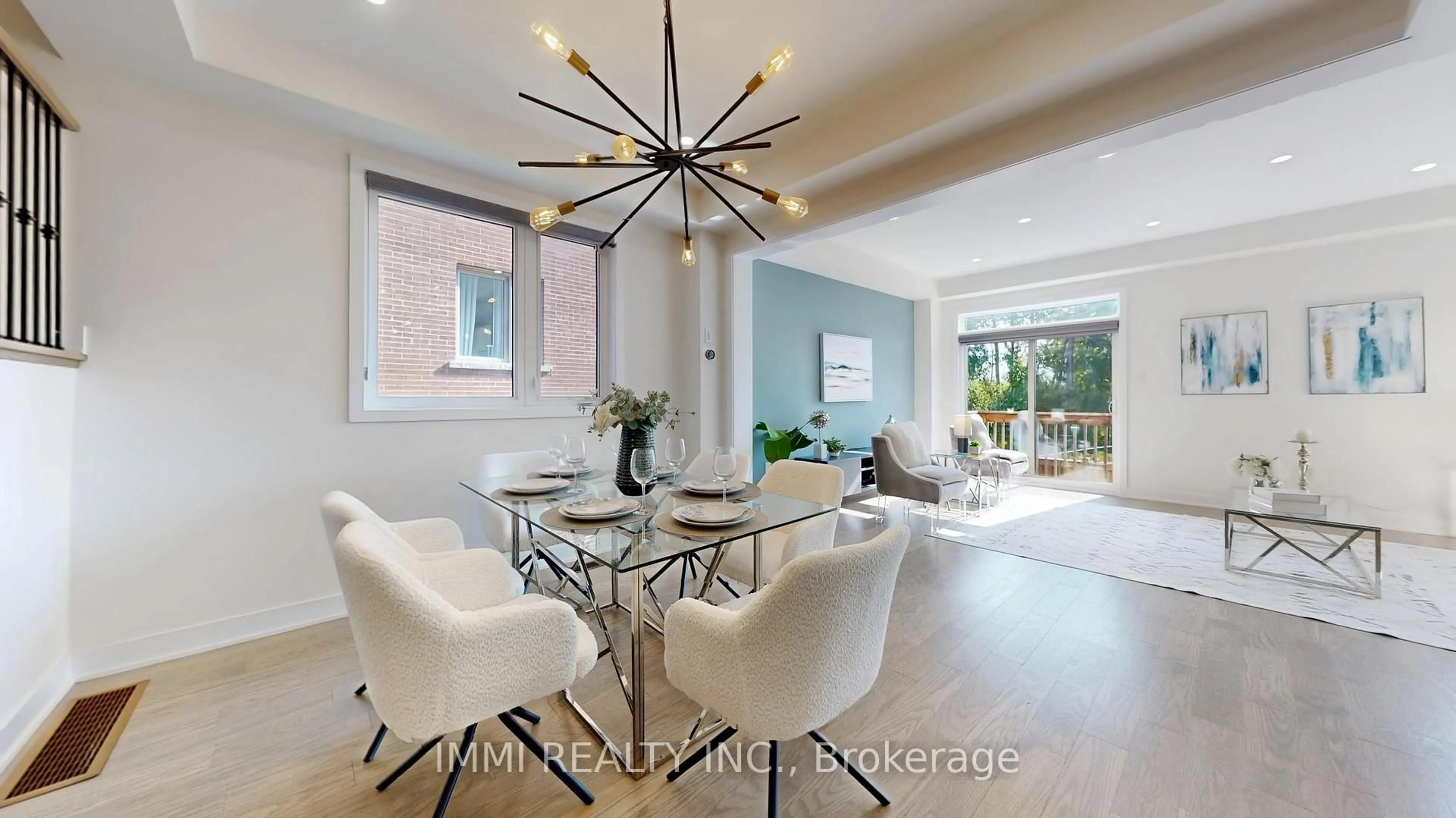 Dining room, ceramic/tile floor for 12 Badgerow Way, Aurora Ontario L4G 0Z4