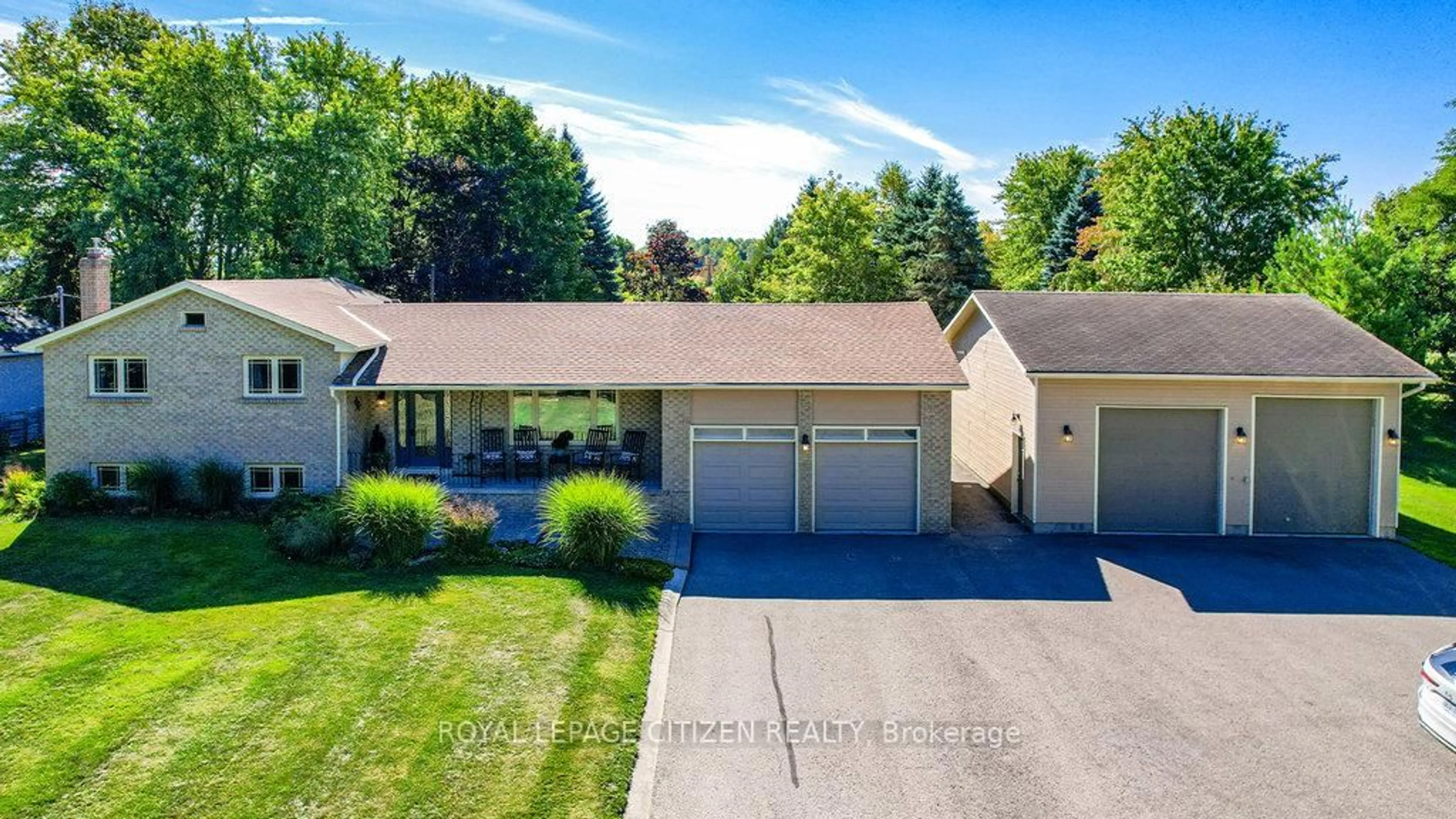 A pic from outside/outdoor area/front of a property/back of a property/a pic from drone, street for 7079 6th Line, New Tecumseth Ontario L0G 1W0
