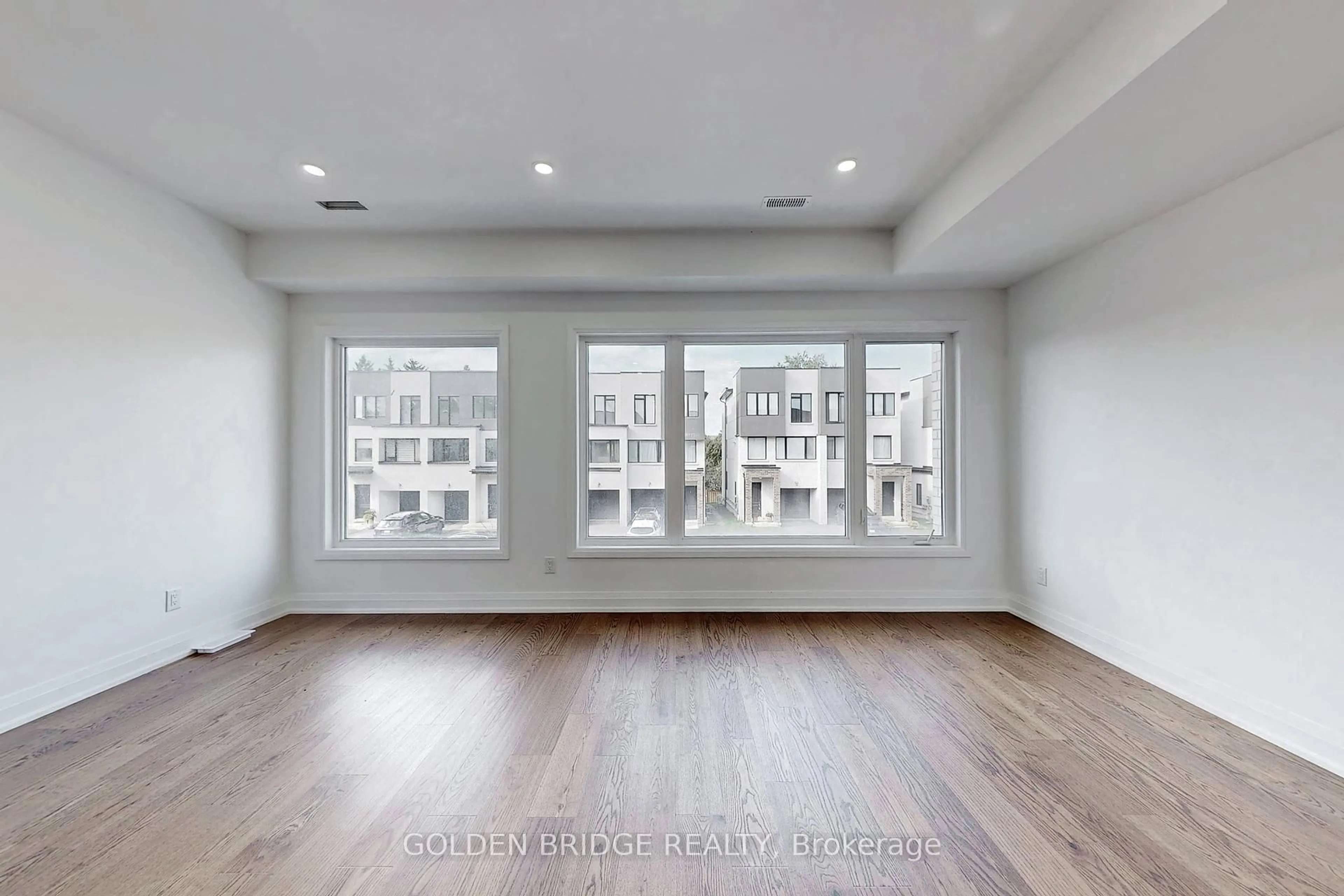 A pic of a room for 21 Persica St, Richmond Hill Ontario L4E 2T3