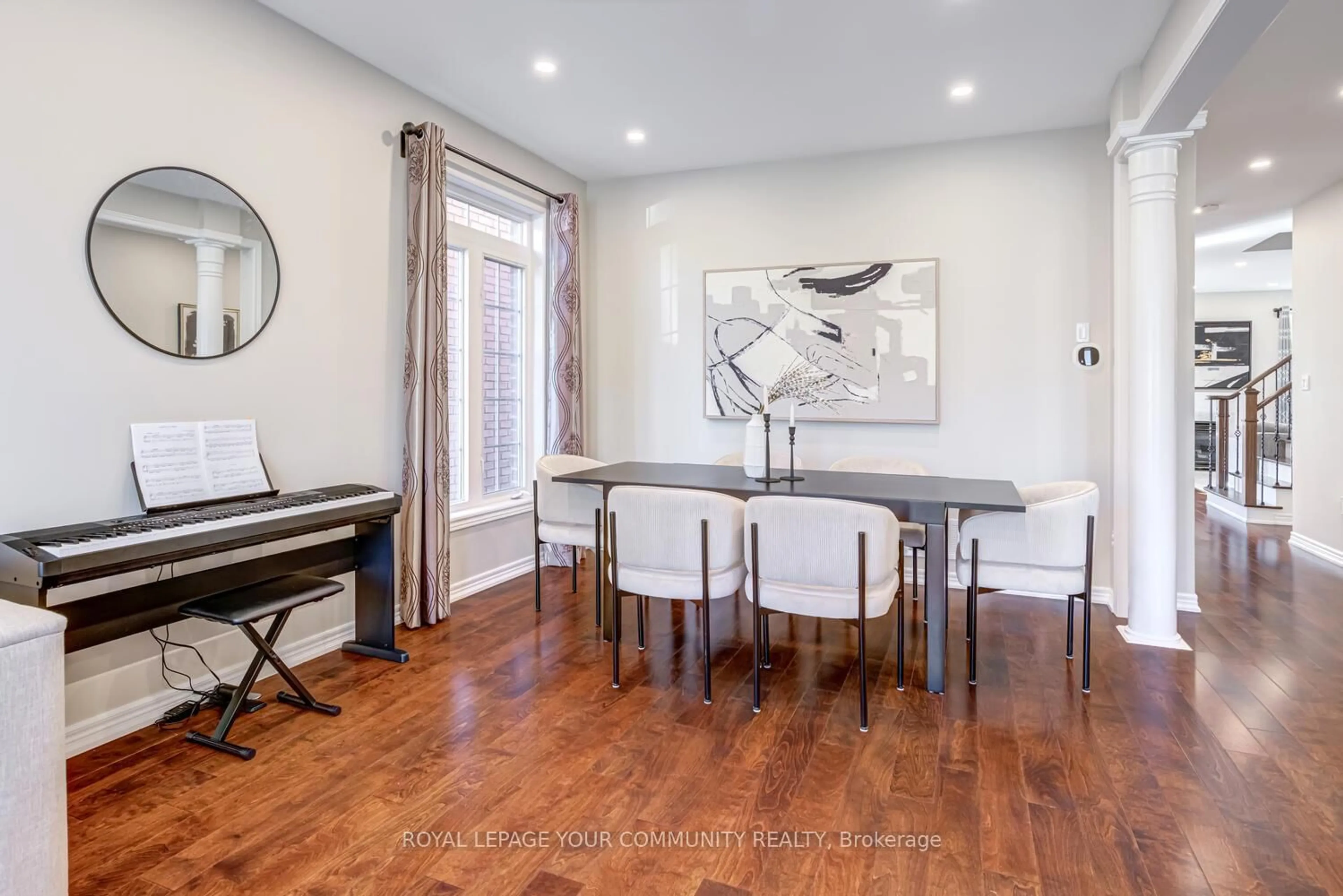 Dining room, wood/laminate floor for 67 Cabernet Rd, Vaughan Ontario L4J 8X7