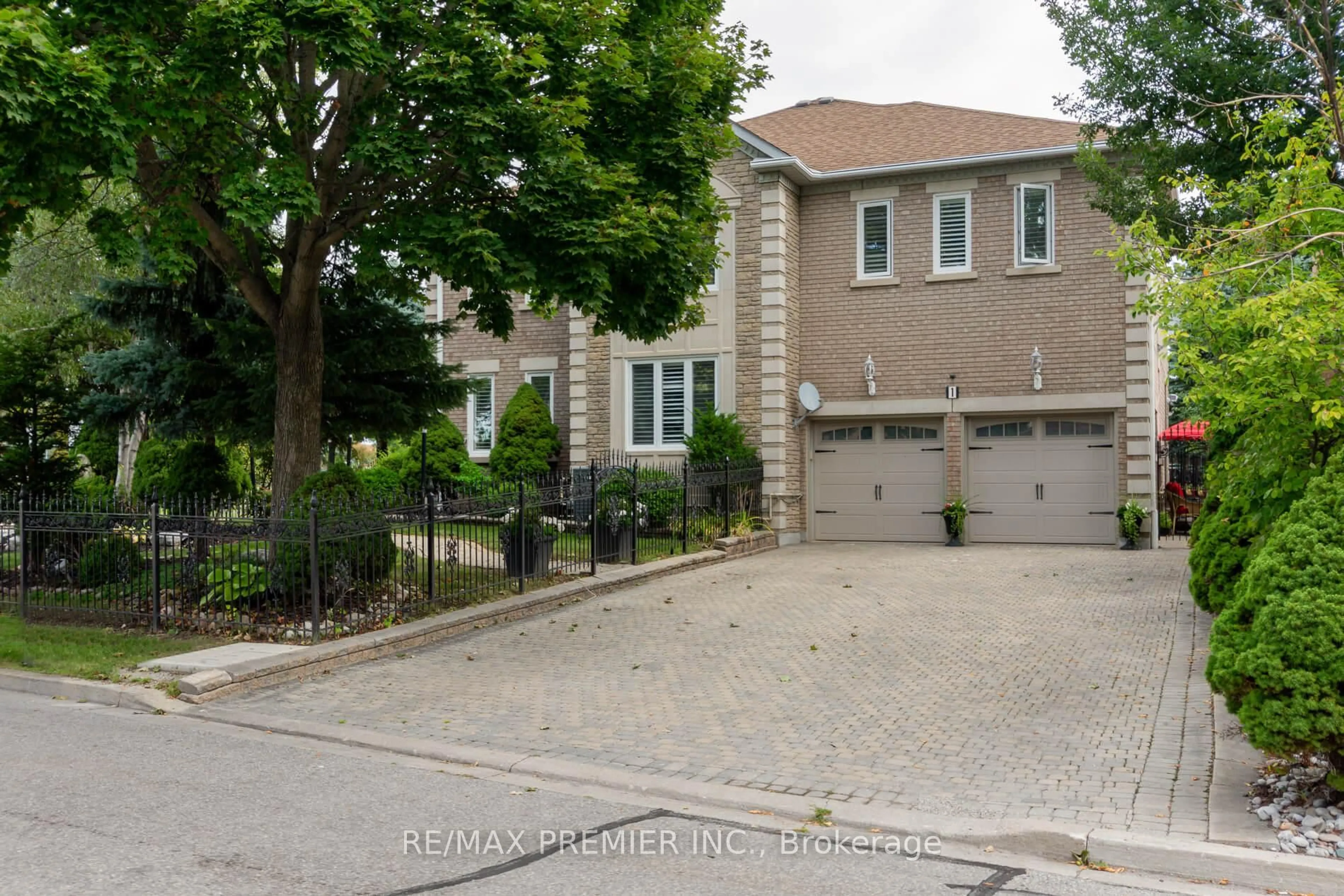 Unknown for 1 Radley St, Vaughan Ontario L4L 8J7
