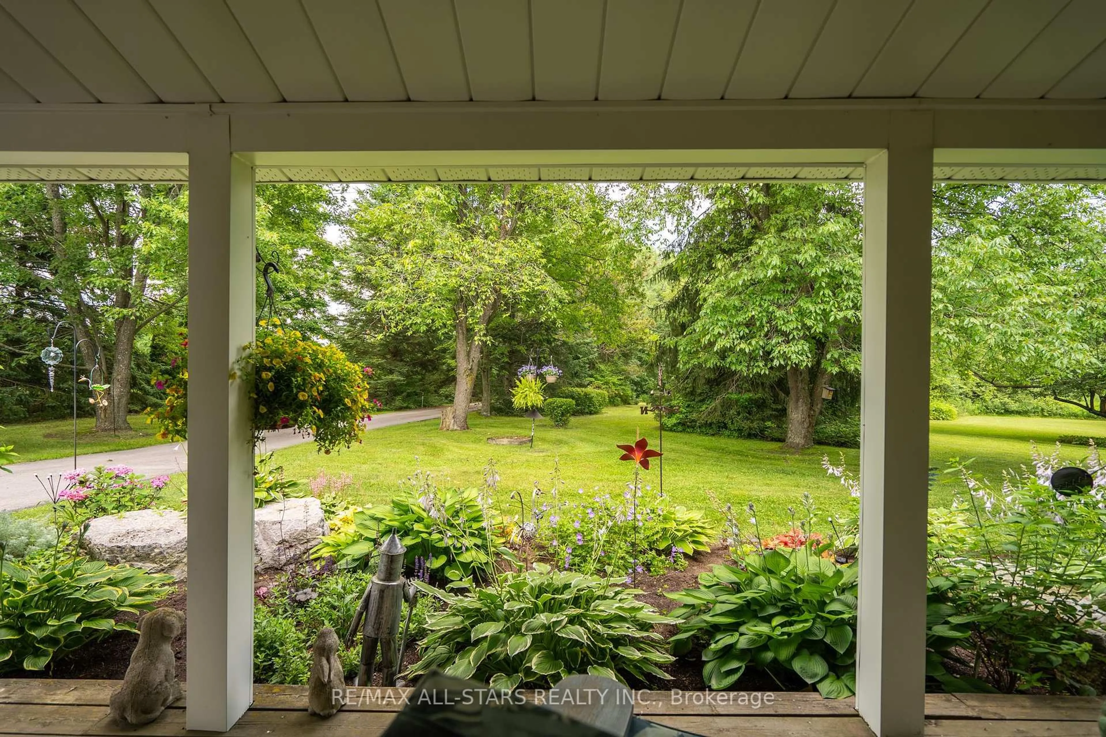 Patio, unknown for 7820 Concession 5, Uxbridge Ontario L9P 1R1