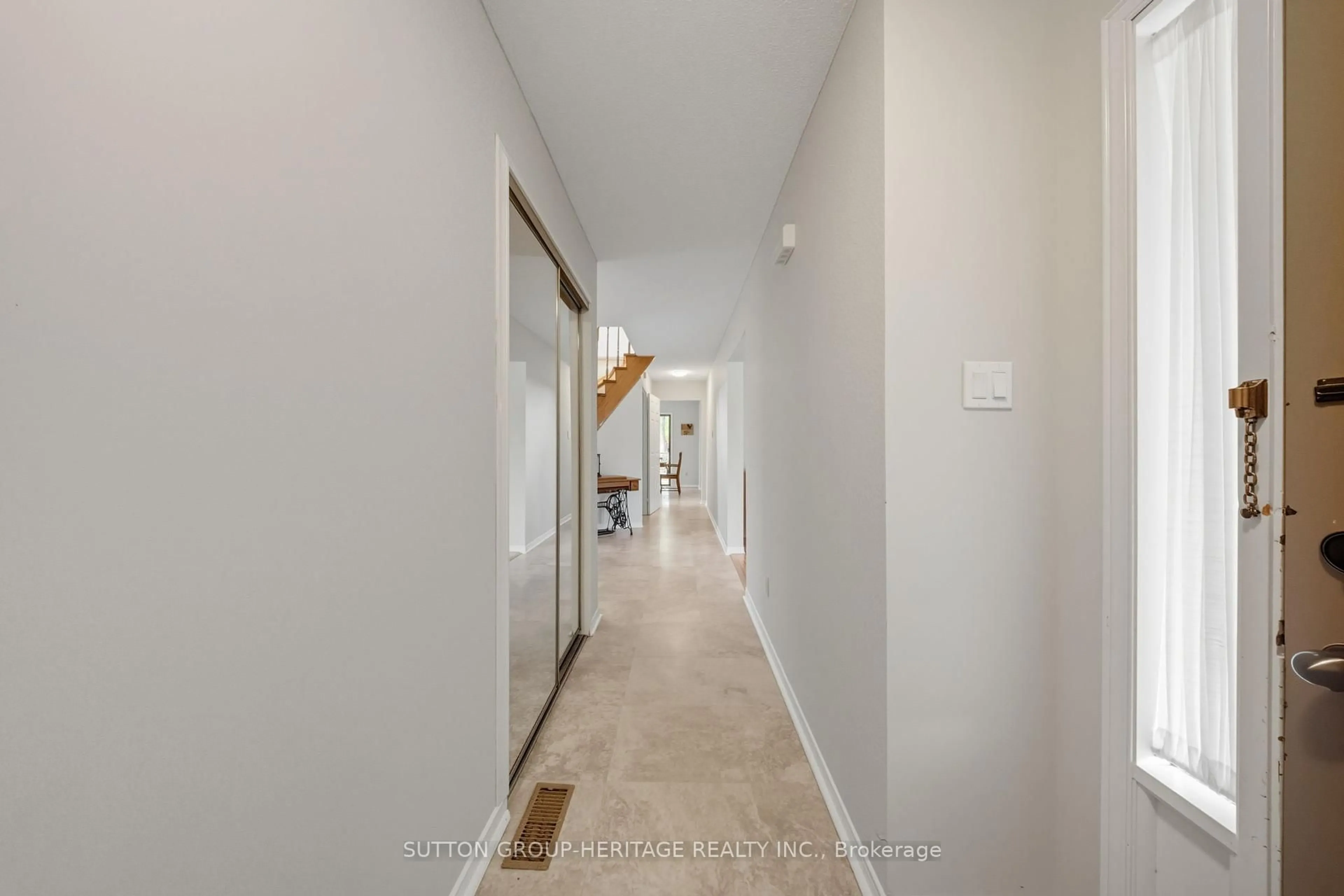 Unknown for 69 Spragg Circ, Markham Ontario L3P 5W4