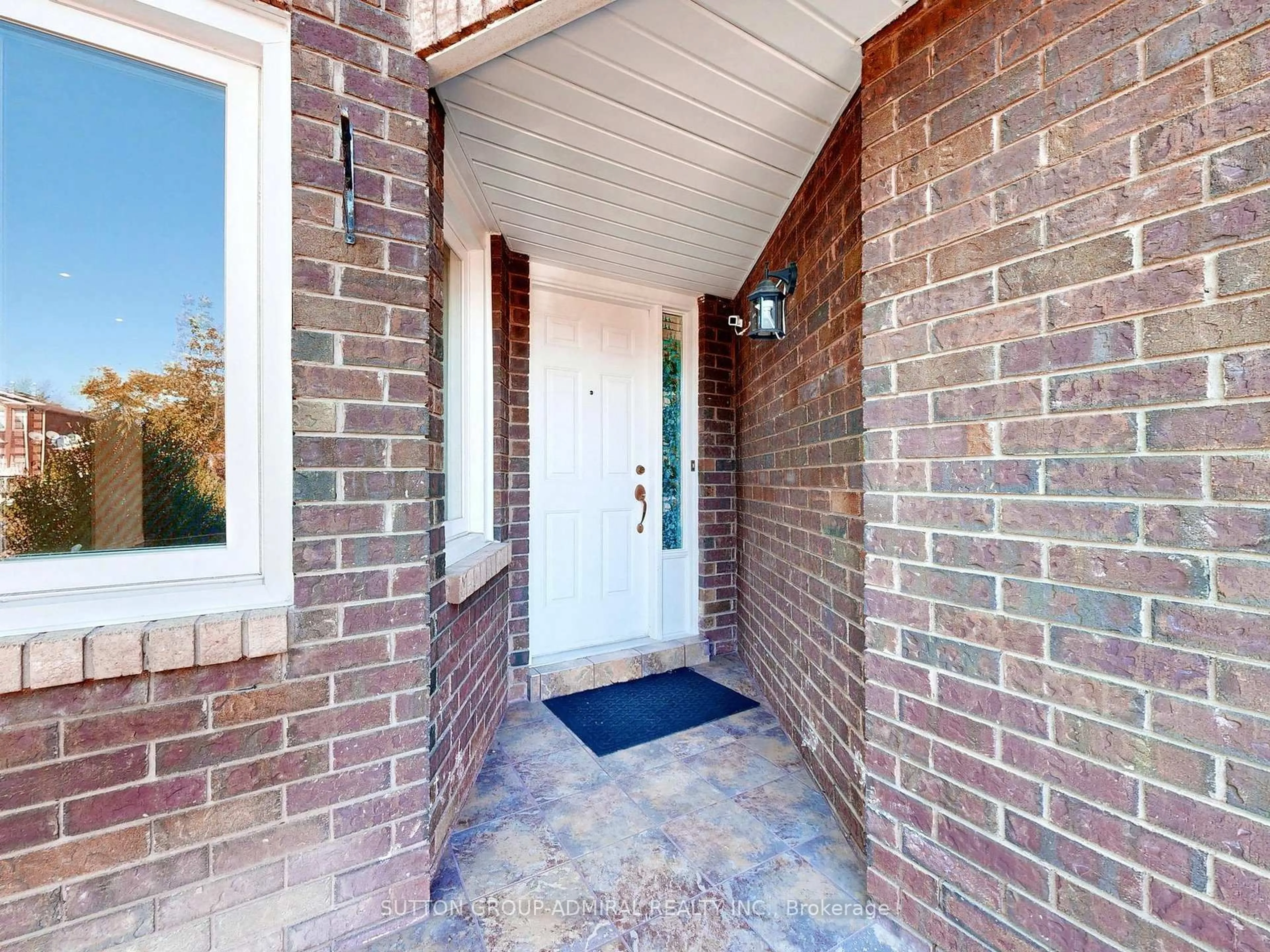 Home with brick exterior material, street for 280 Bernard Ave, Richmond Hill Ontario L4S 1C9