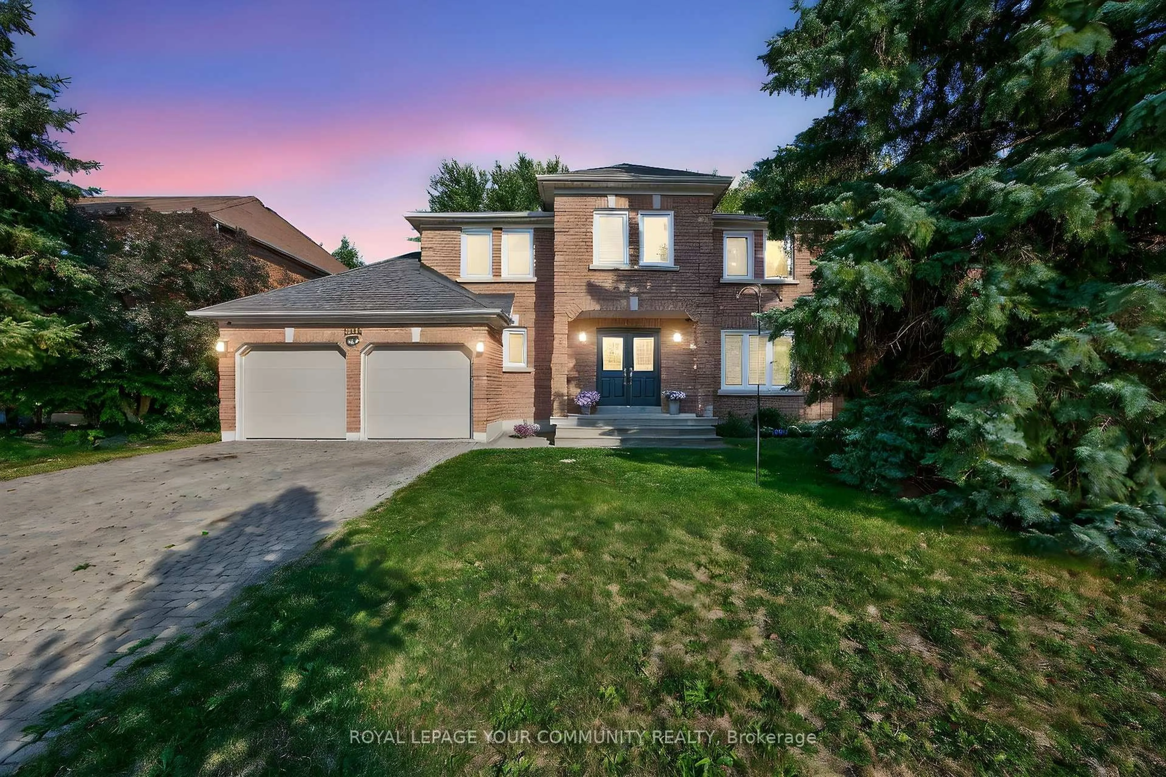 Unknown for 684 Exceller Circ, Newmarket Ontario L3X 1P4