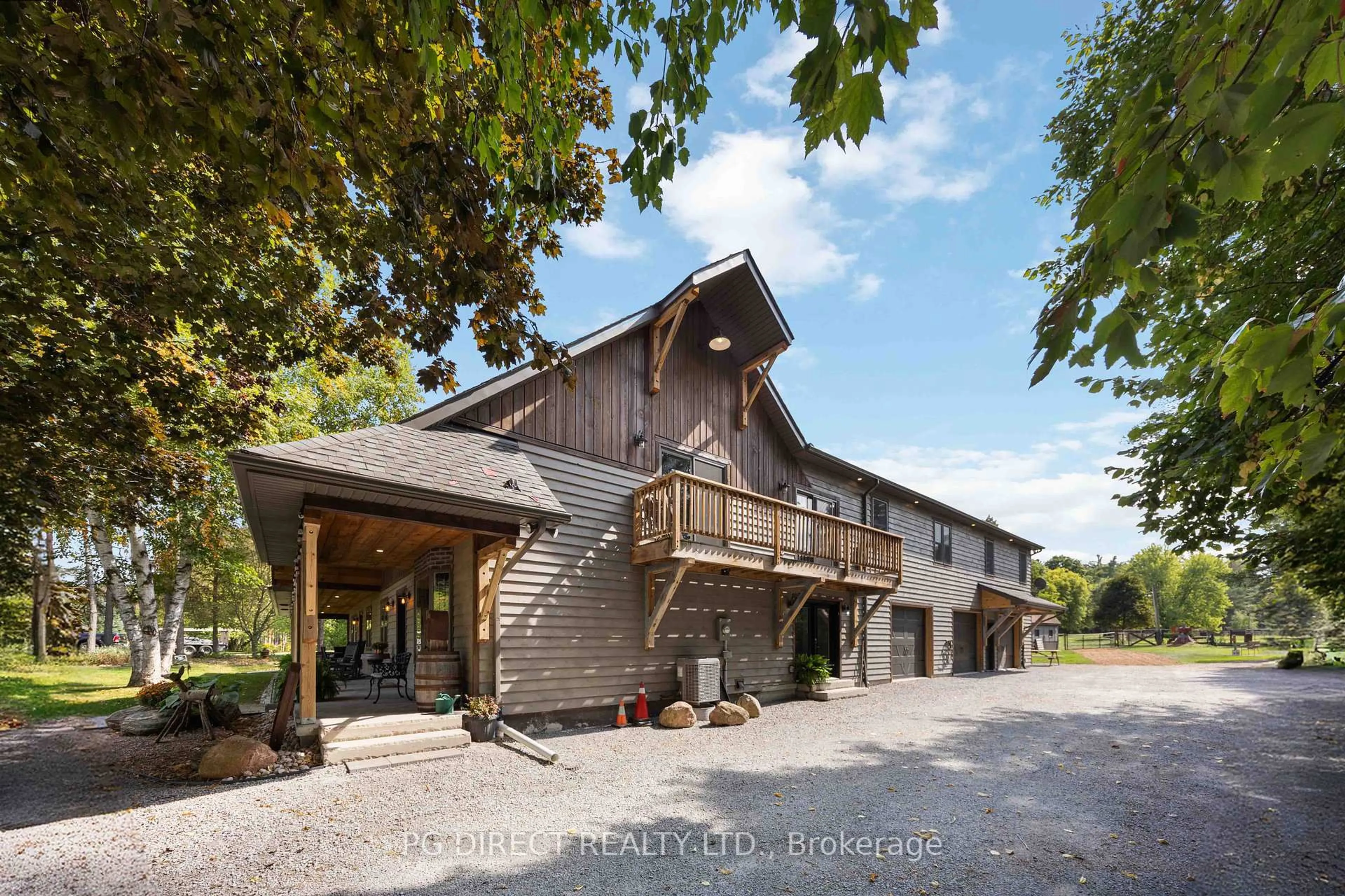 A pic from outside/outdoor area/front of a property/back of a property/a pic from drone, unknown for 4143 Vivian Rd, Whitchurch-Stouffville Ontario L4A 2A7
