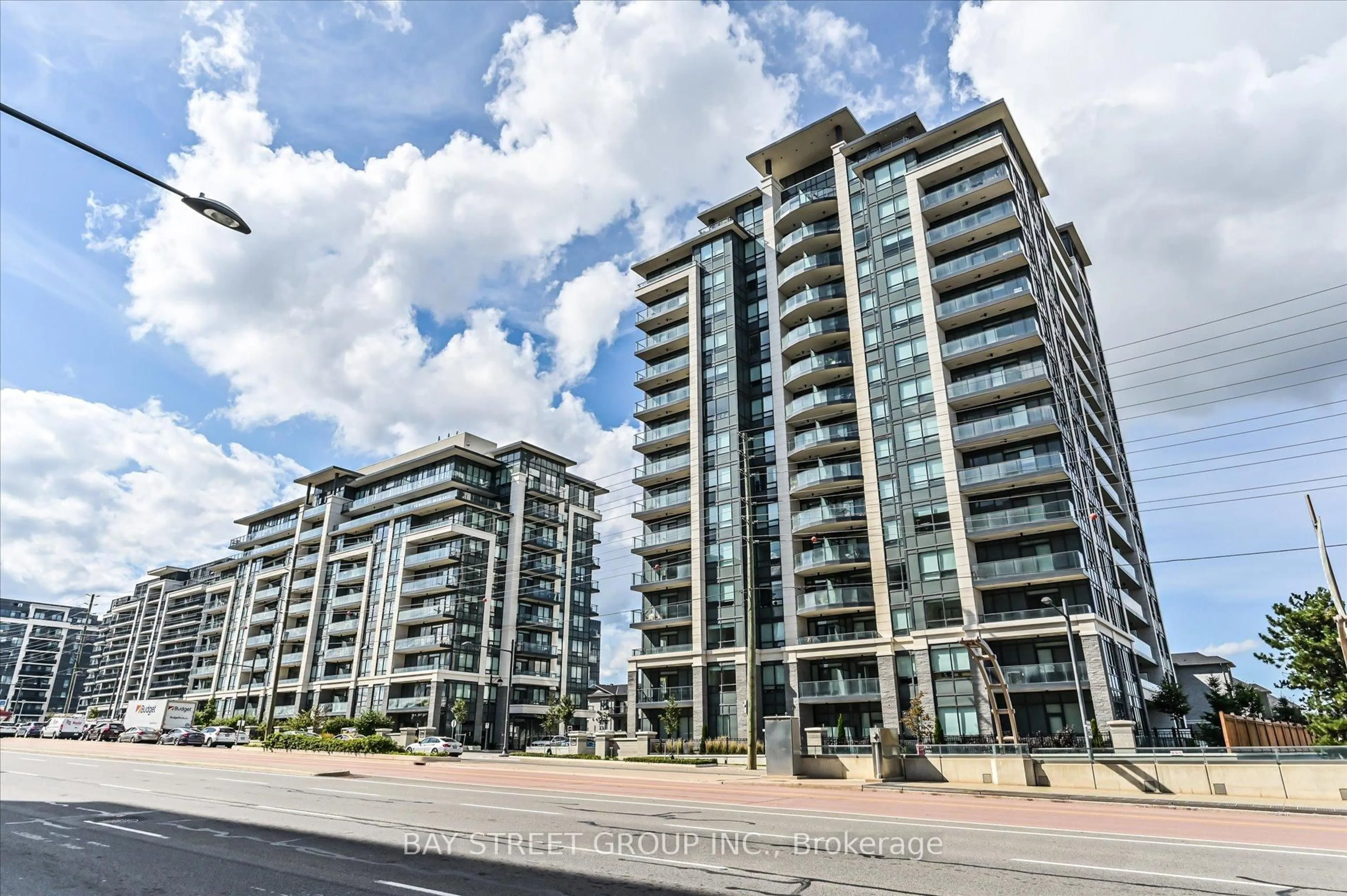 A pic from outside/outdoor area/front of a property/back of a property/a pic from drone, unknown for 398 Highway 7 Rd #Ph06, Richmond Hill Ontario L4B 1A7