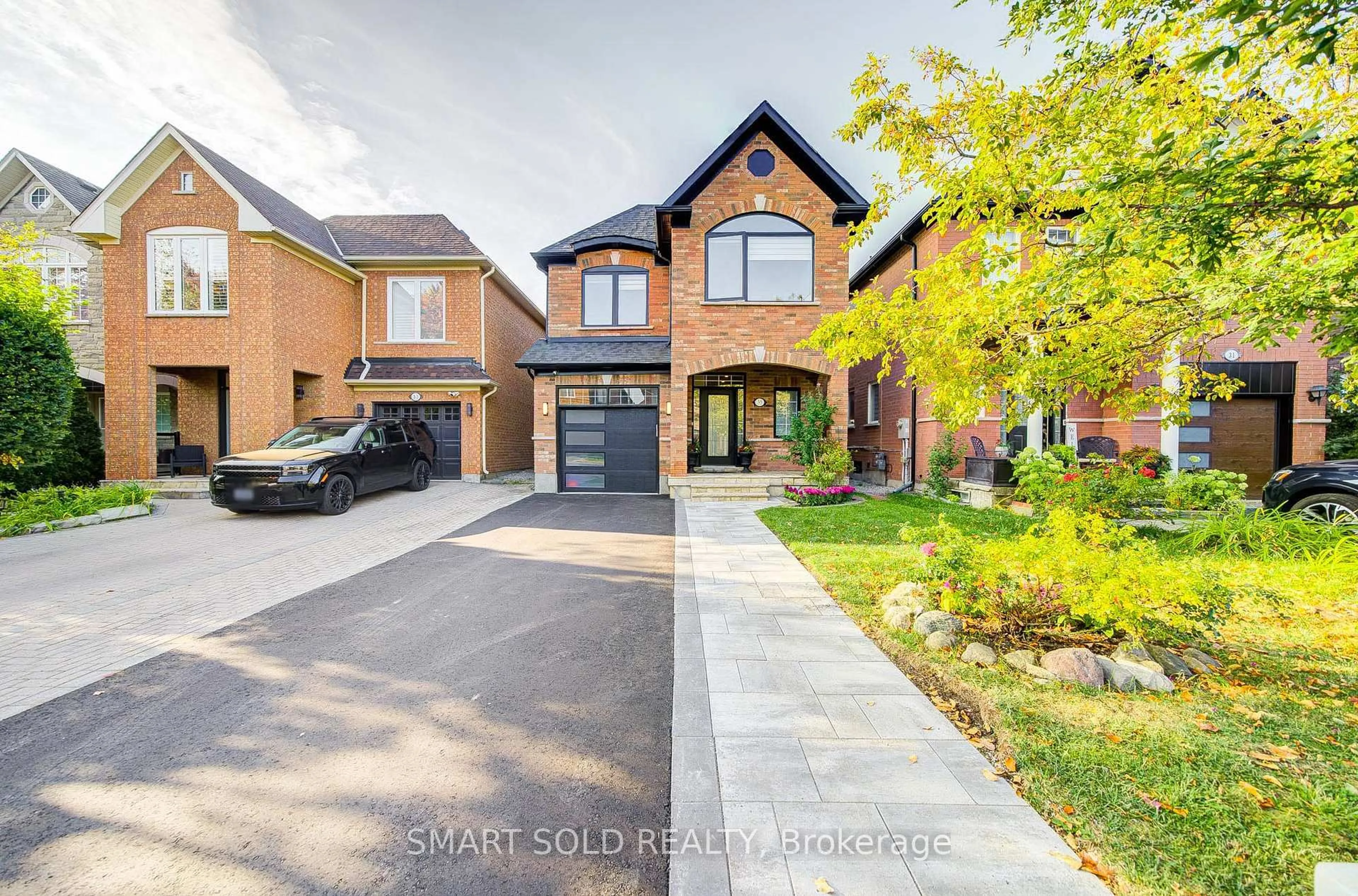 Home with brick exterior material, street for 35 Bentoak Cres, Vaughan Ontario L4J 8S5