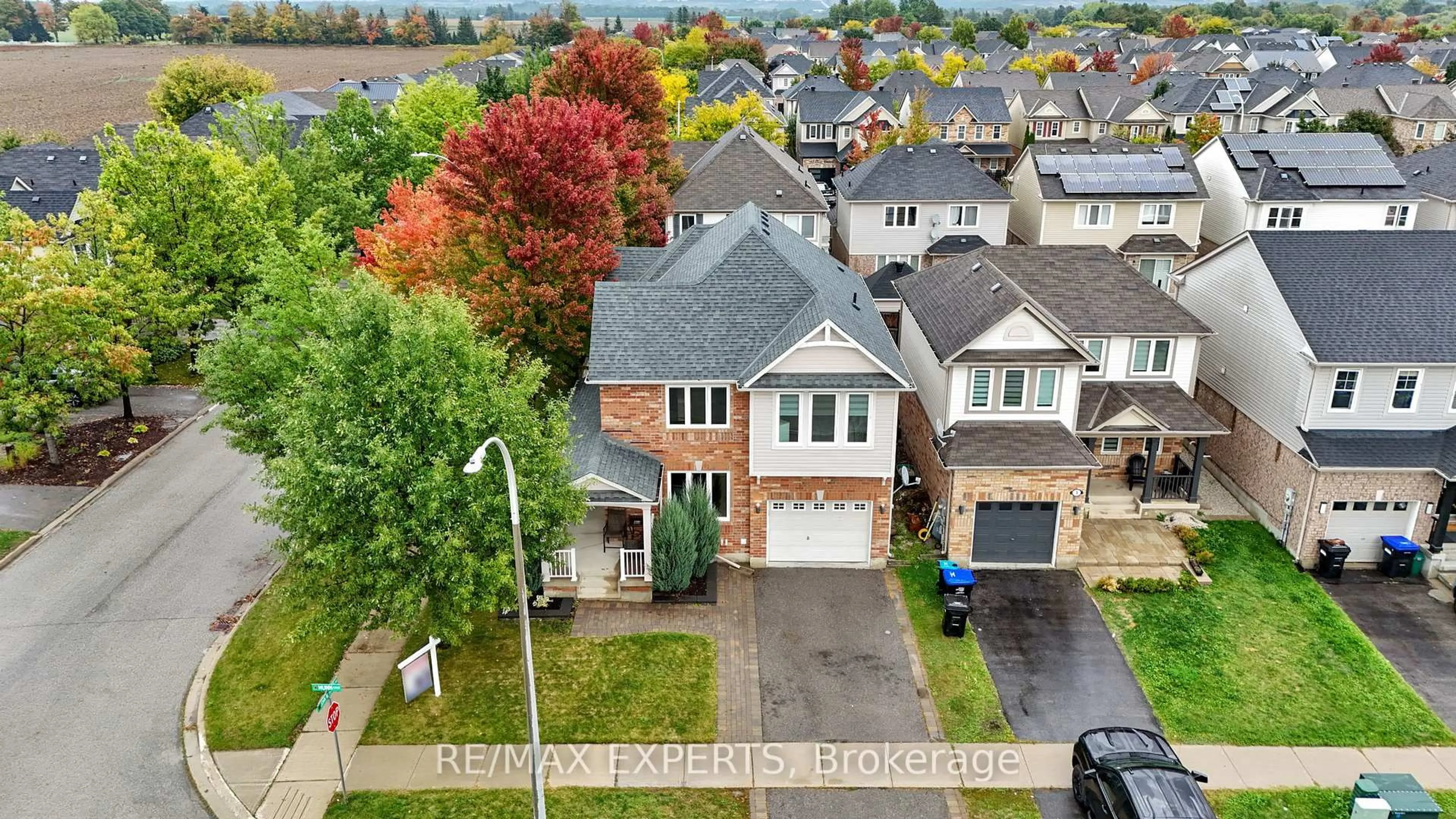 A pic from outside/outdoor area/front of a property/back of a property/a pic from drone, street for 1 Nunn Cres, New Tecumseth Ontario L9R 0C6