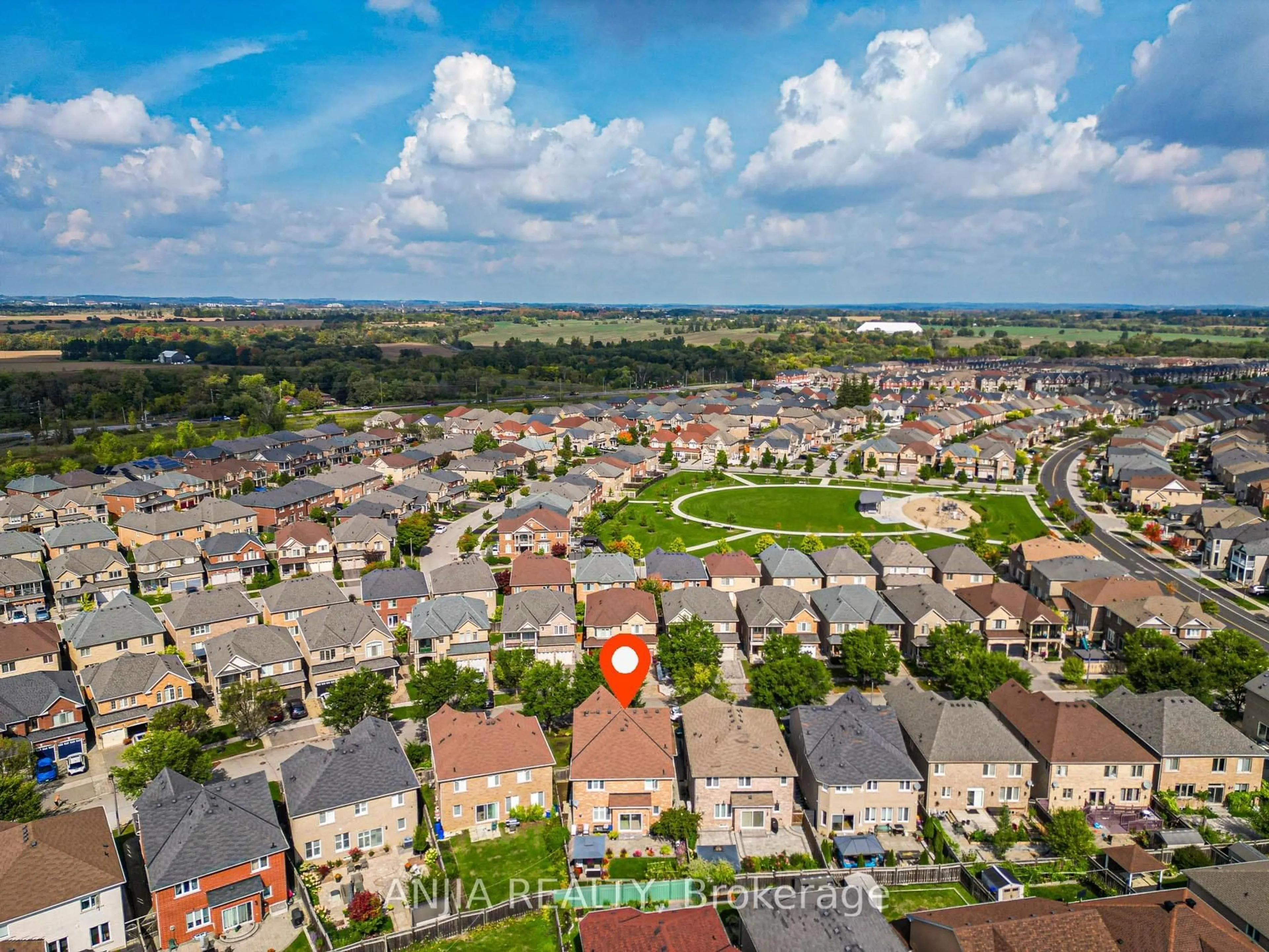 A pic from outside/outdoor area/front of a property/back of a property/a pic from drone, city buildings view from balcony for 15 Sedore St, Markham Ontario L6E 0K2