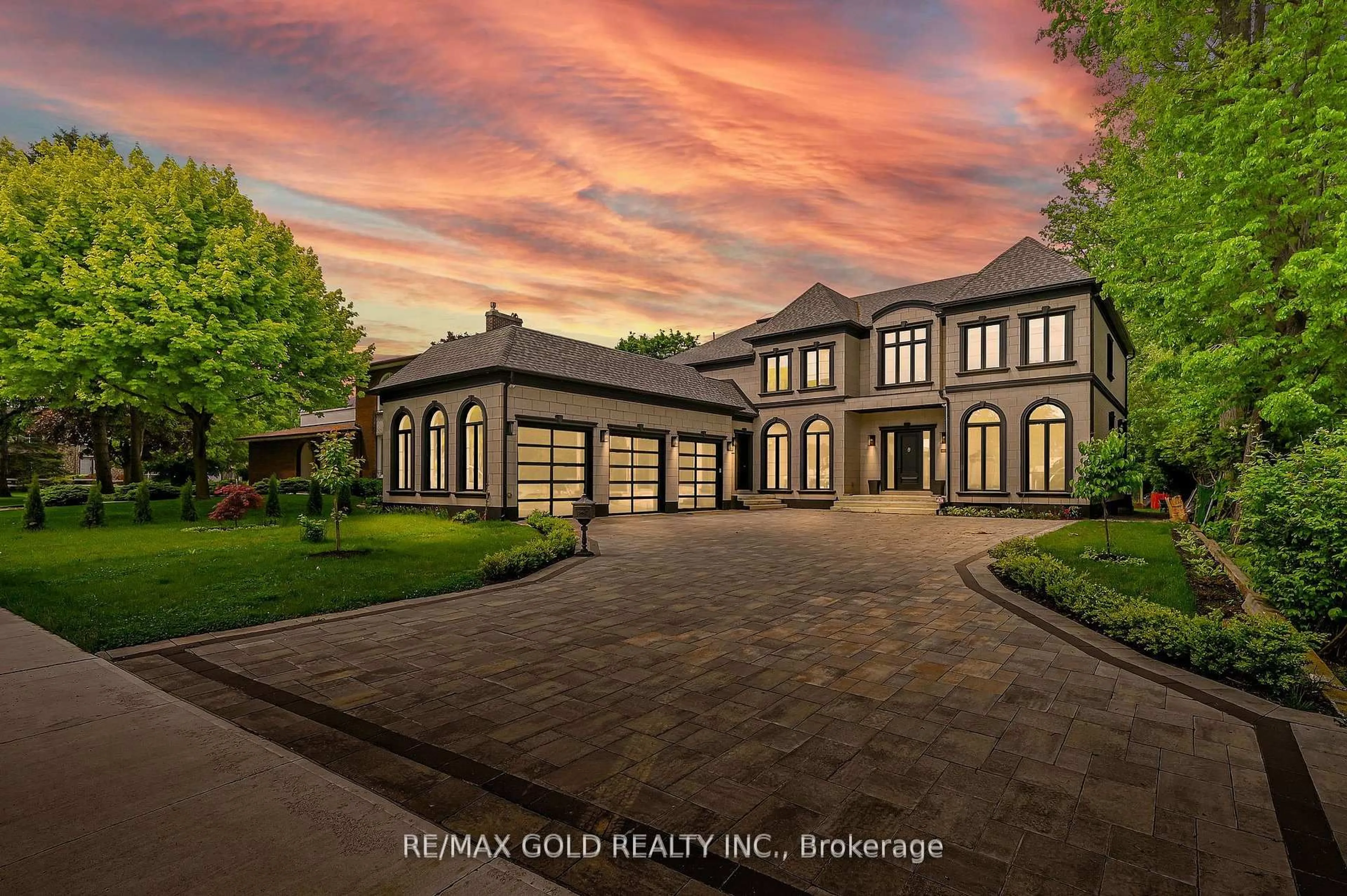 Unknown for 48 Sylvadene Pkwy, Vaughan Ontario L4L 2M6