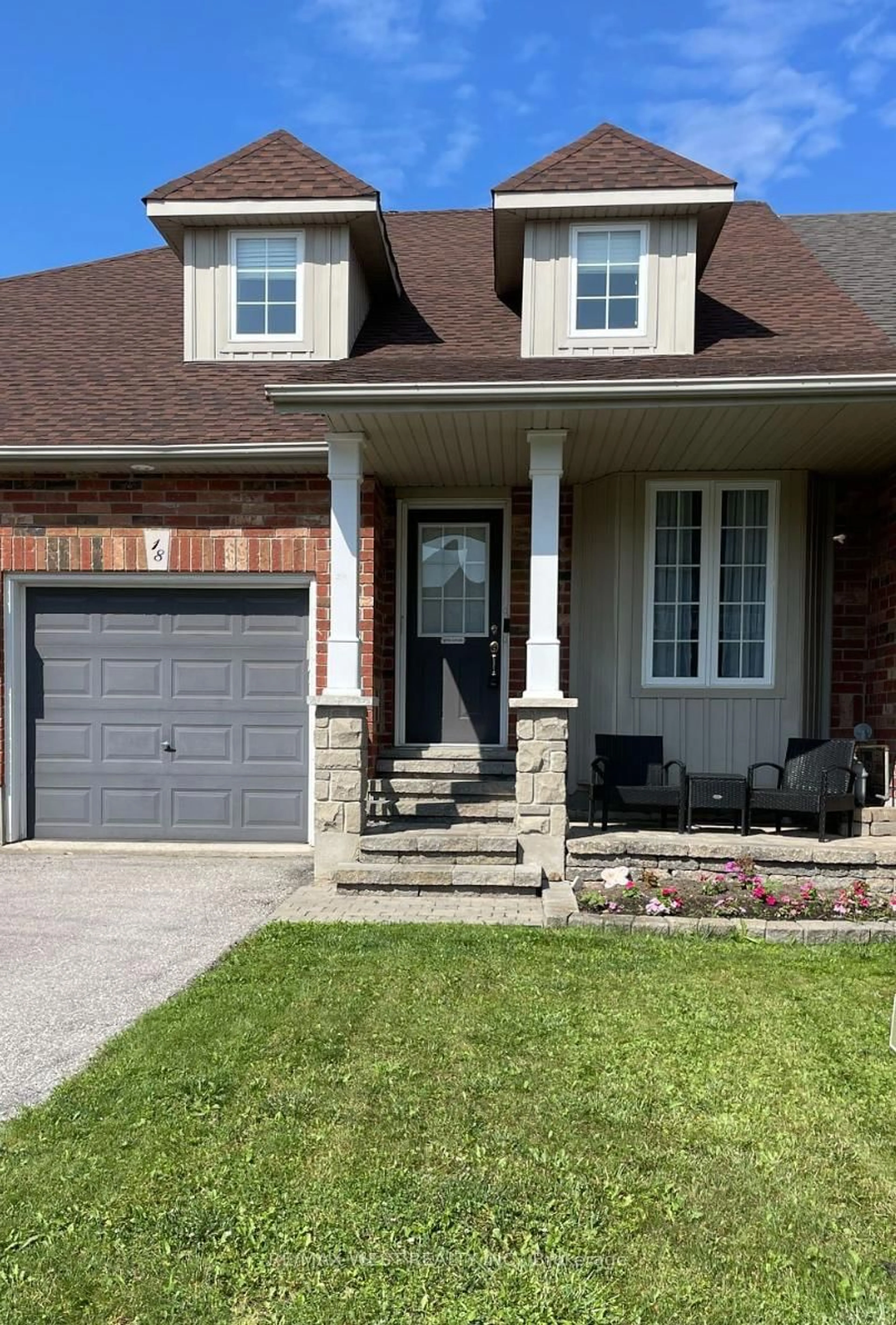Home with brick exterior material, street for 18 Wallace St, New Tecumseth Ontario L9R 2G5