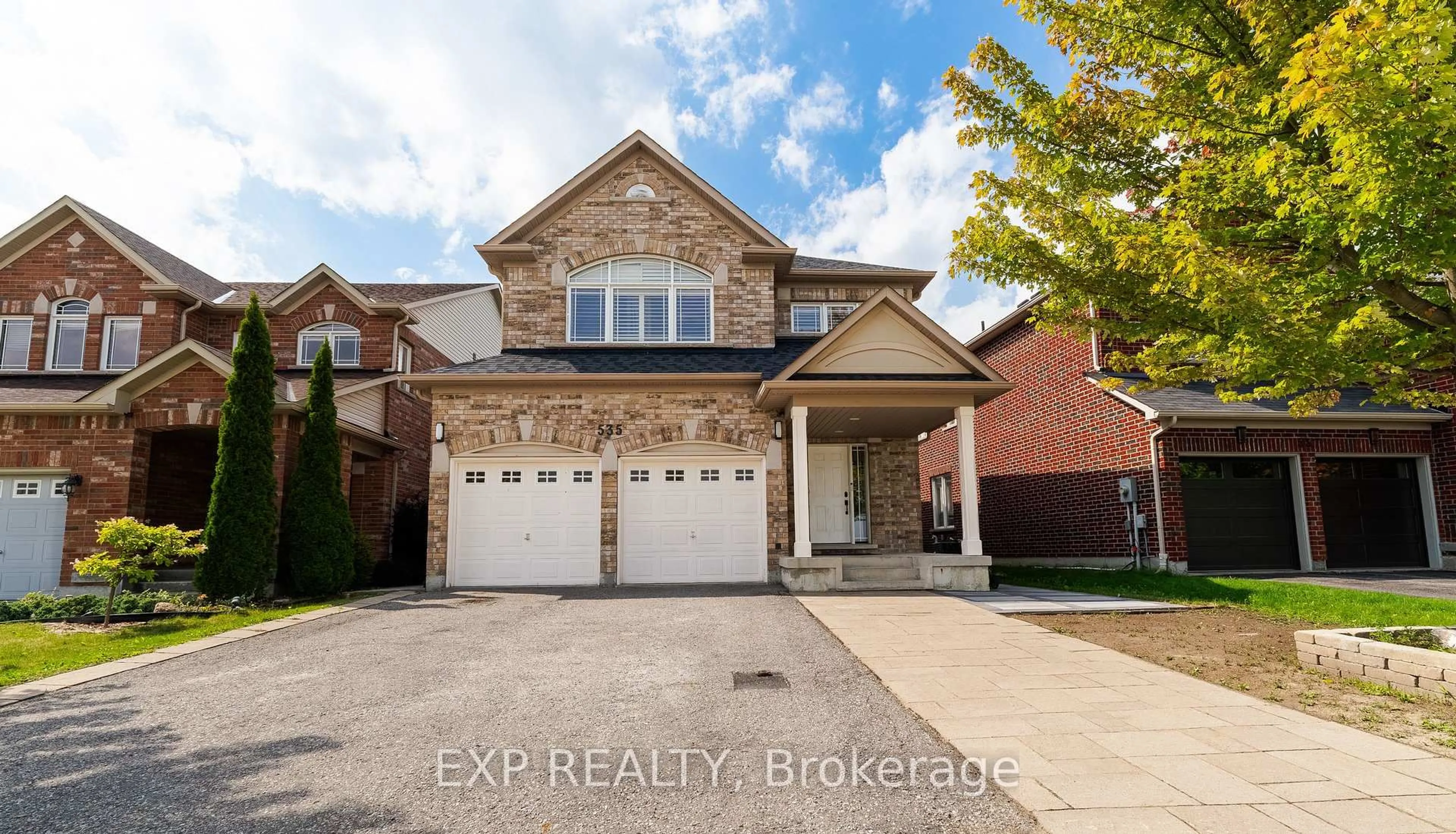 Home with brick exterior material, street for 535 Woodspring Ave, East Gwillimbury Ontario L9N 0C1
