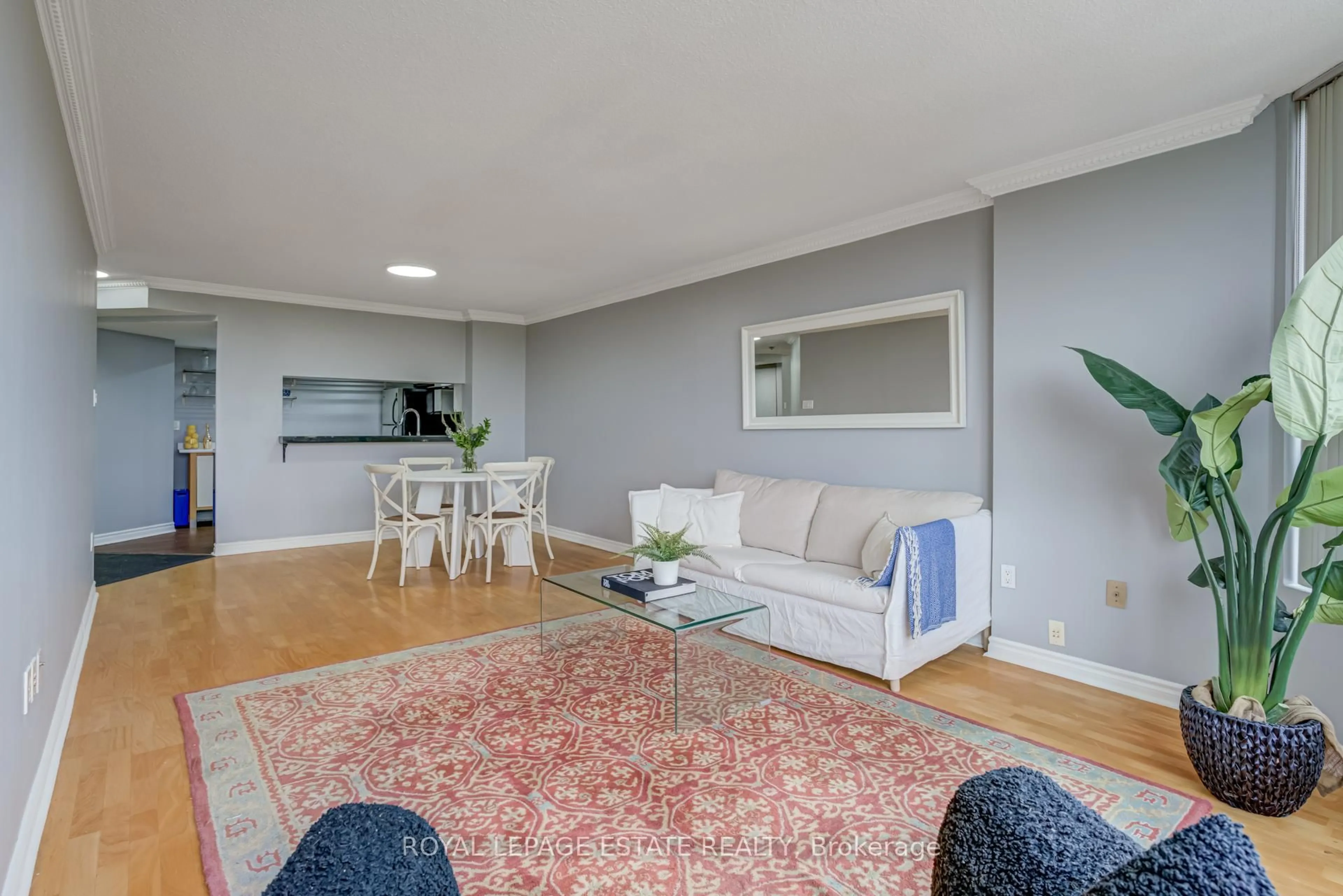 Living room with furniture, unknown for 7440 Bathurst St #706, Vaughan Ontario L4J 7K8