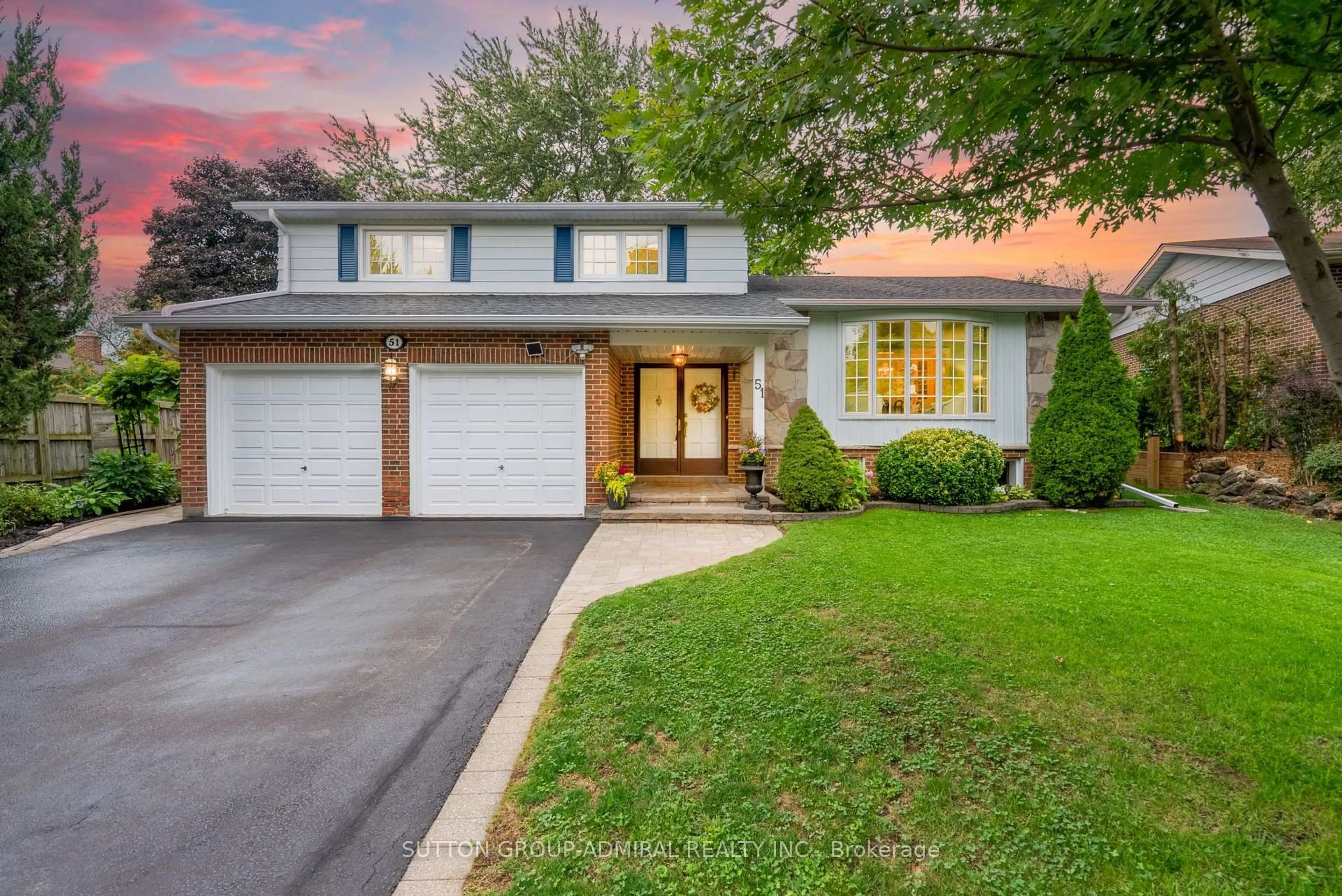 Home with vinyl exterior material, street for 51 Blue Spruce Lane, Markham Ontario L3T 3W8
