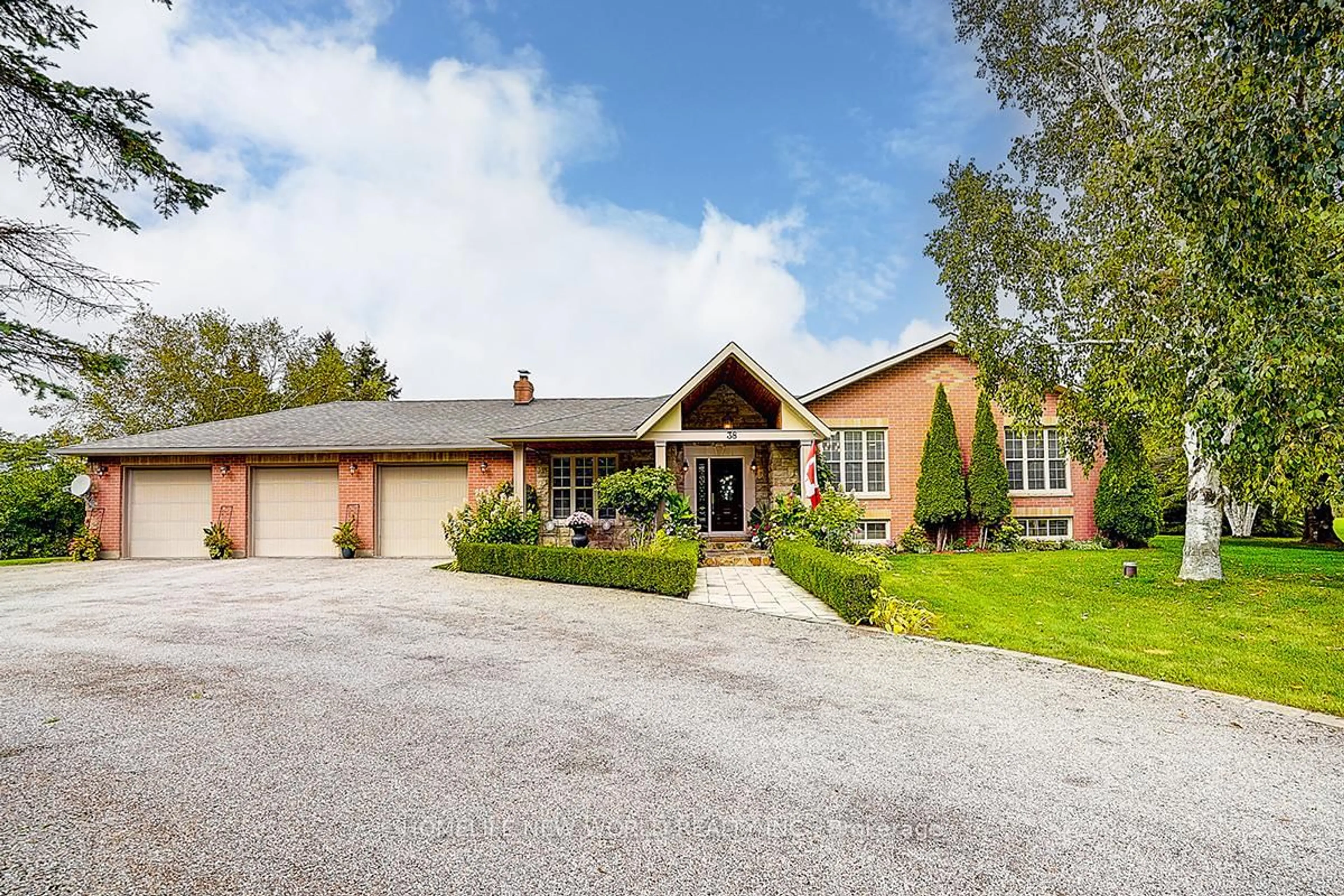 Unknown for 38 Audubon Way, Georgina Ontario L0E 1A0