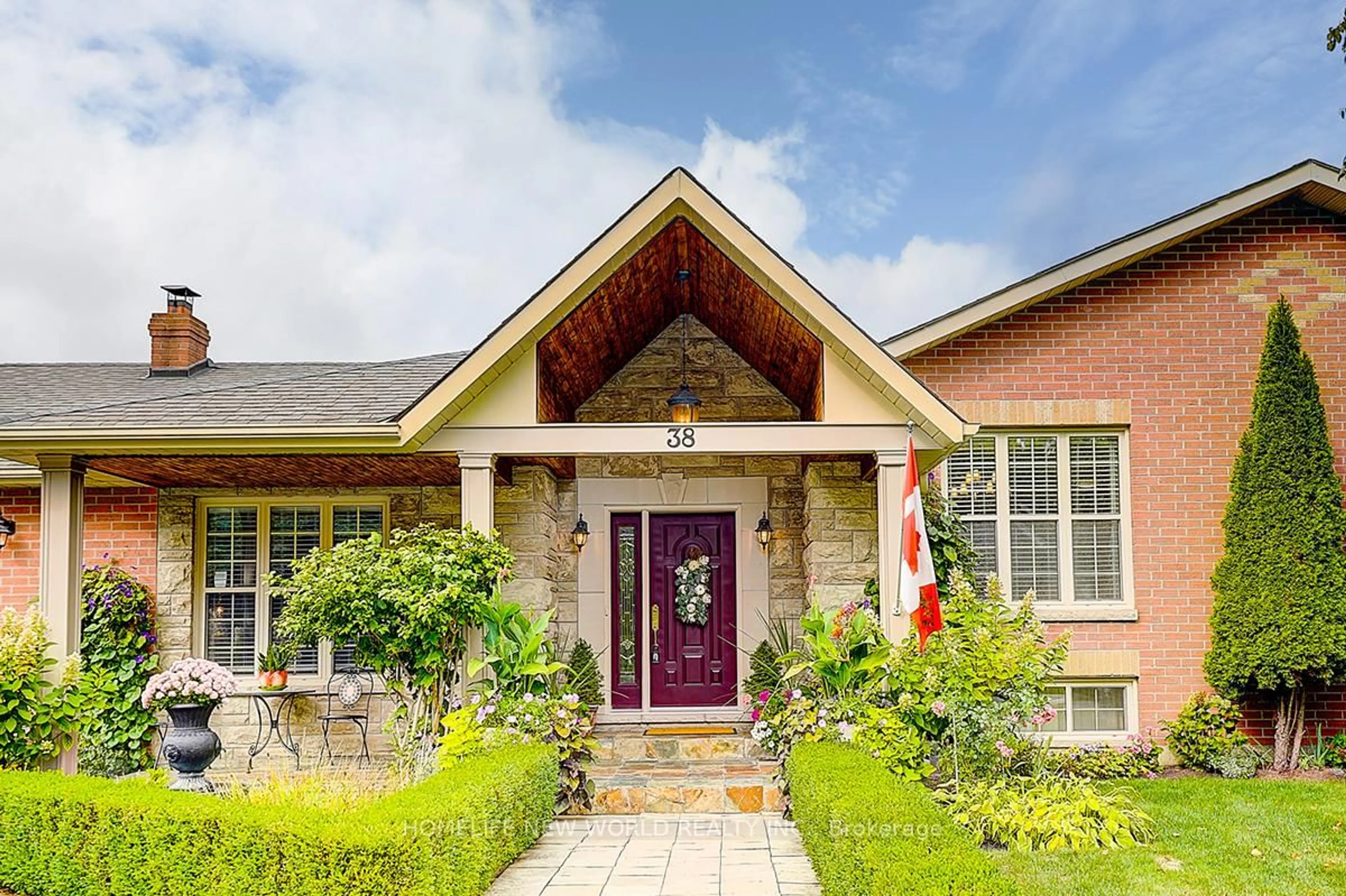 Home with brick exterior material, street for 38 Audubon Way, Georgina Ontario L0E 1A0