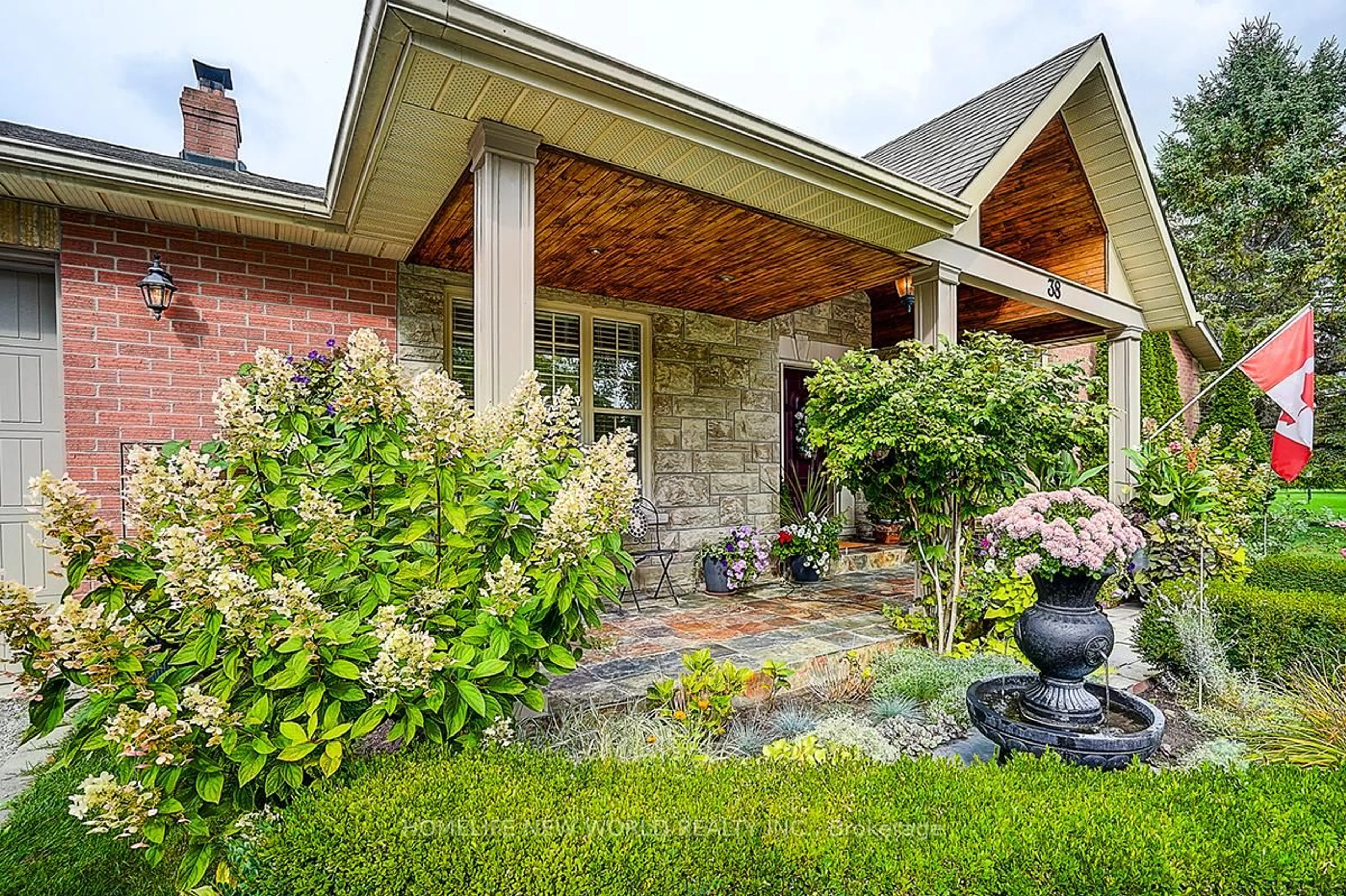 Unknown for 38 Audubon Way, Georgina Ontario L0E 1A0