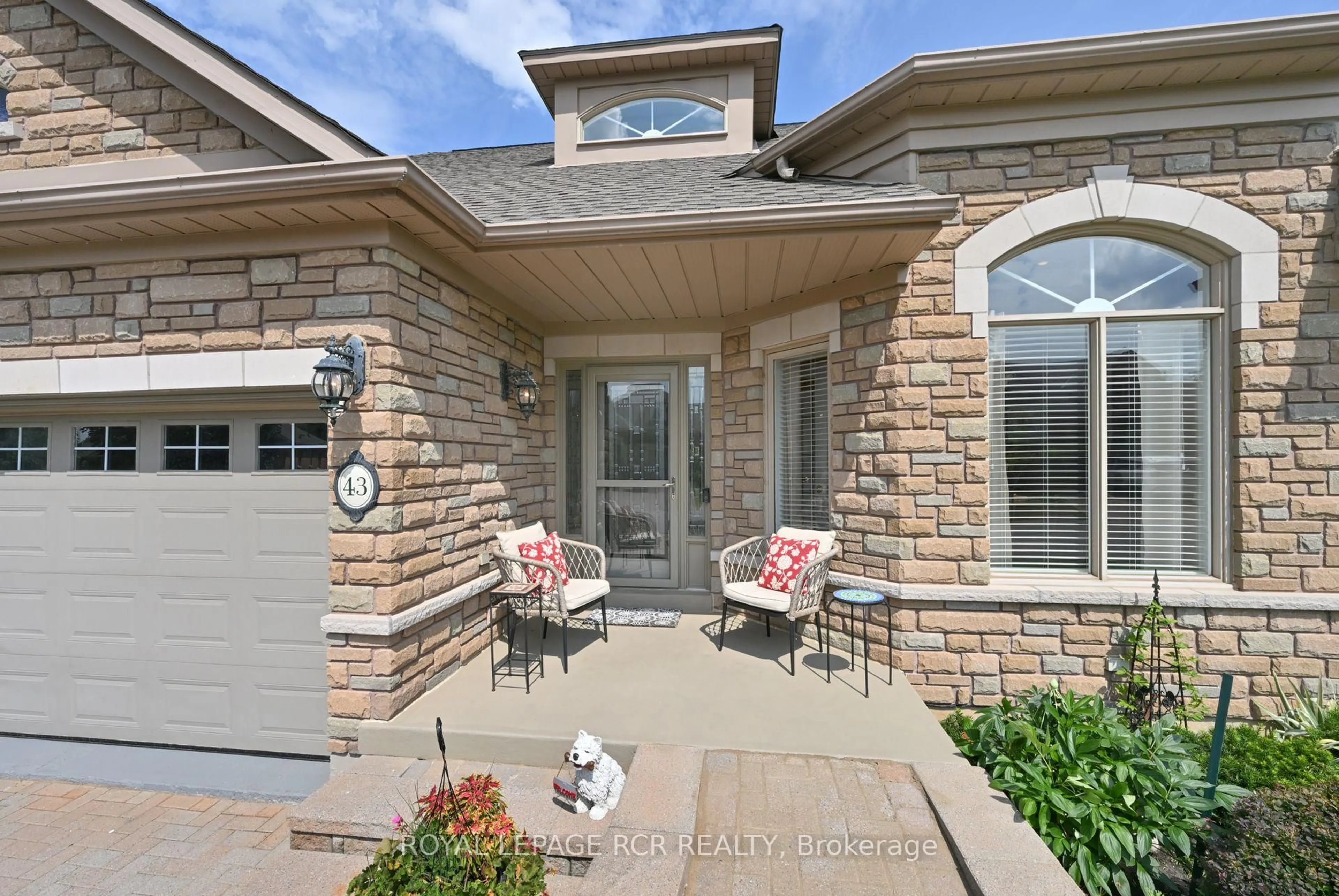 Home with brick exterior material, street for 43 Bella Vista Tr, New Tecumseth Ontario L9R 2C7