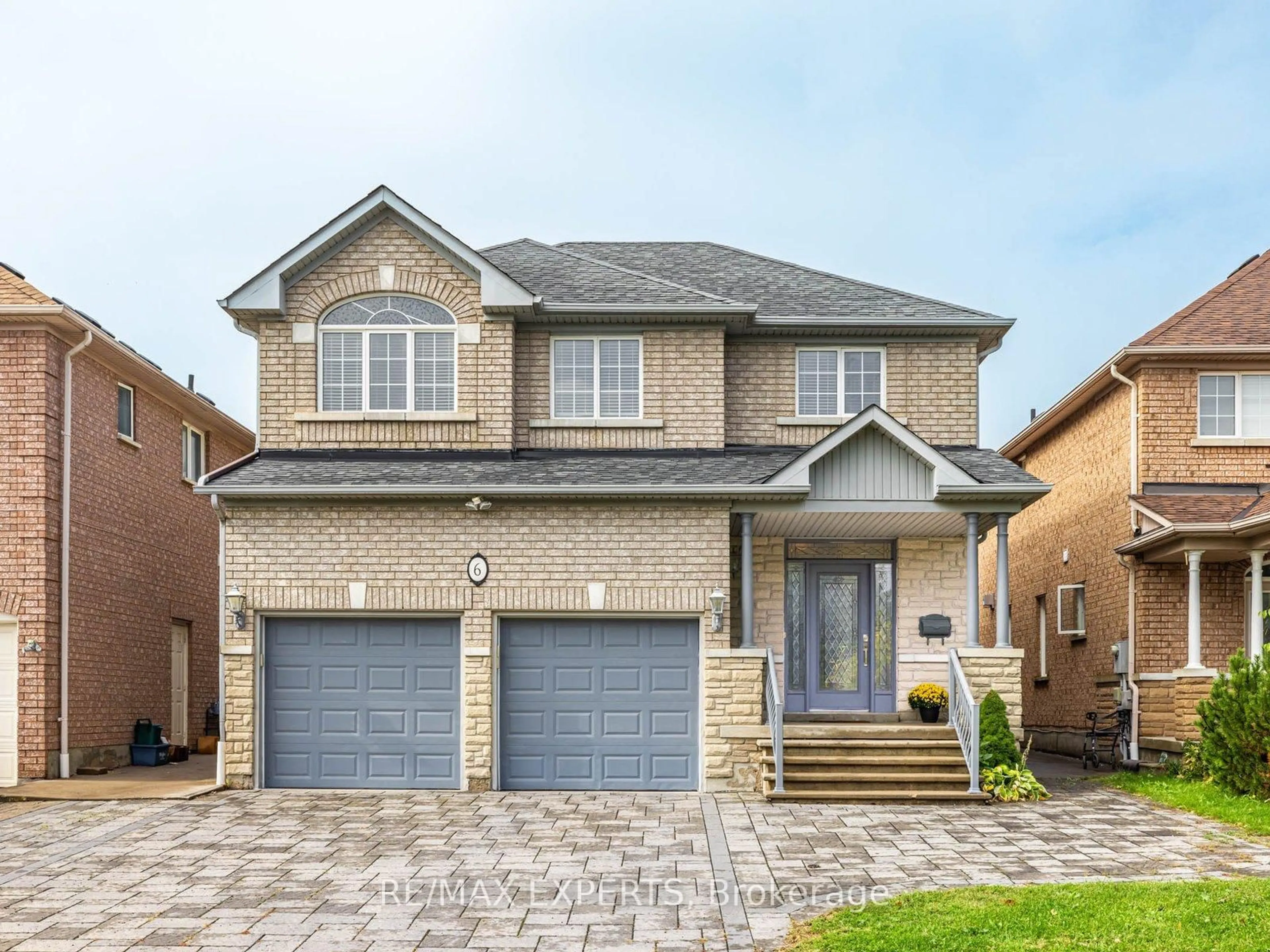 Home with brick exterior material, street for 6 Lookout Point Crt, Vaughan Ontario L4H 1N7
