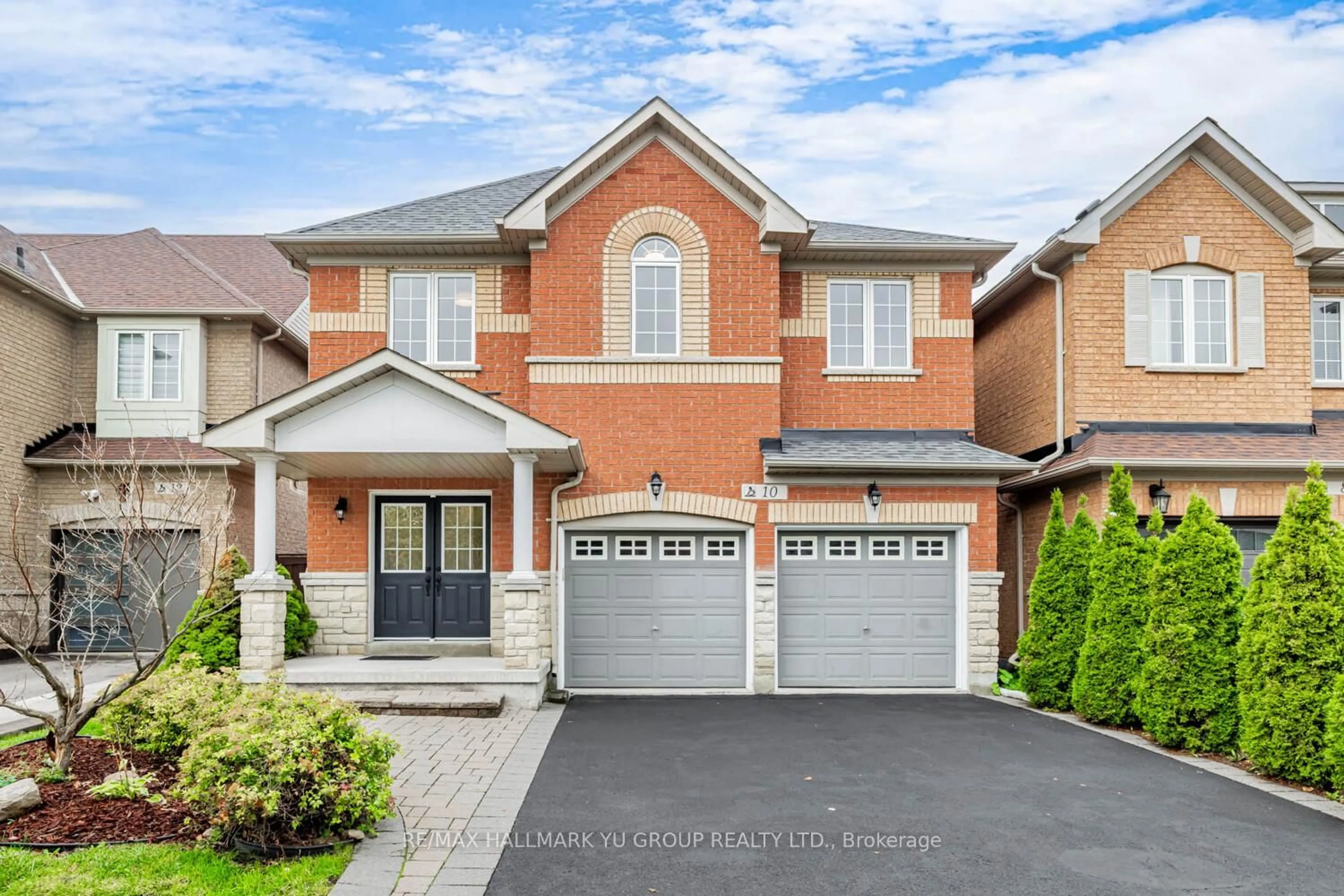 Home with brick exterior material, street for 10 Palmette Dr, Richmond Hill Ontario L4E 5B2