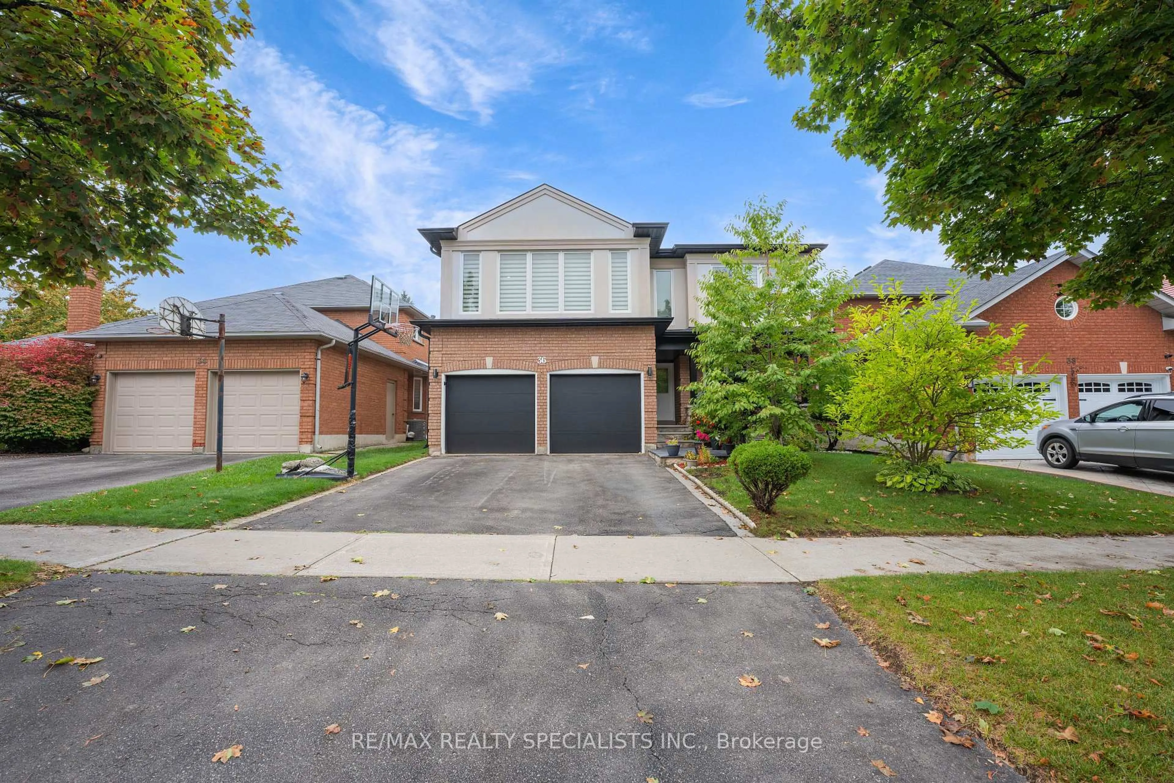 Unknown for 36 Devonsleigh Blvd, Richmond Hill Ontario L4S 1H4