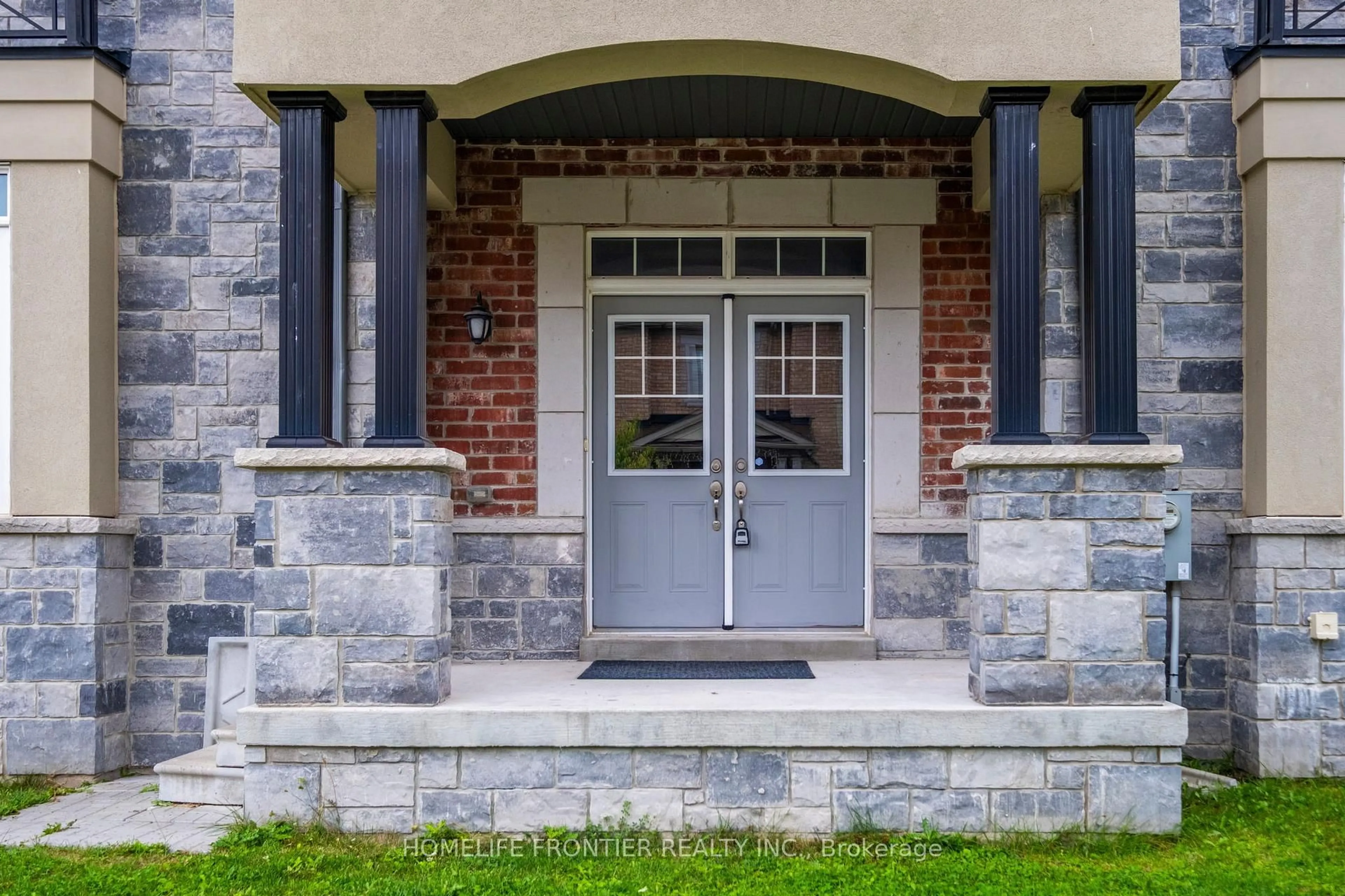 Unknown for 227 Inverness Way, Bradford West Gwillimbury Ontario L3Z 0W6