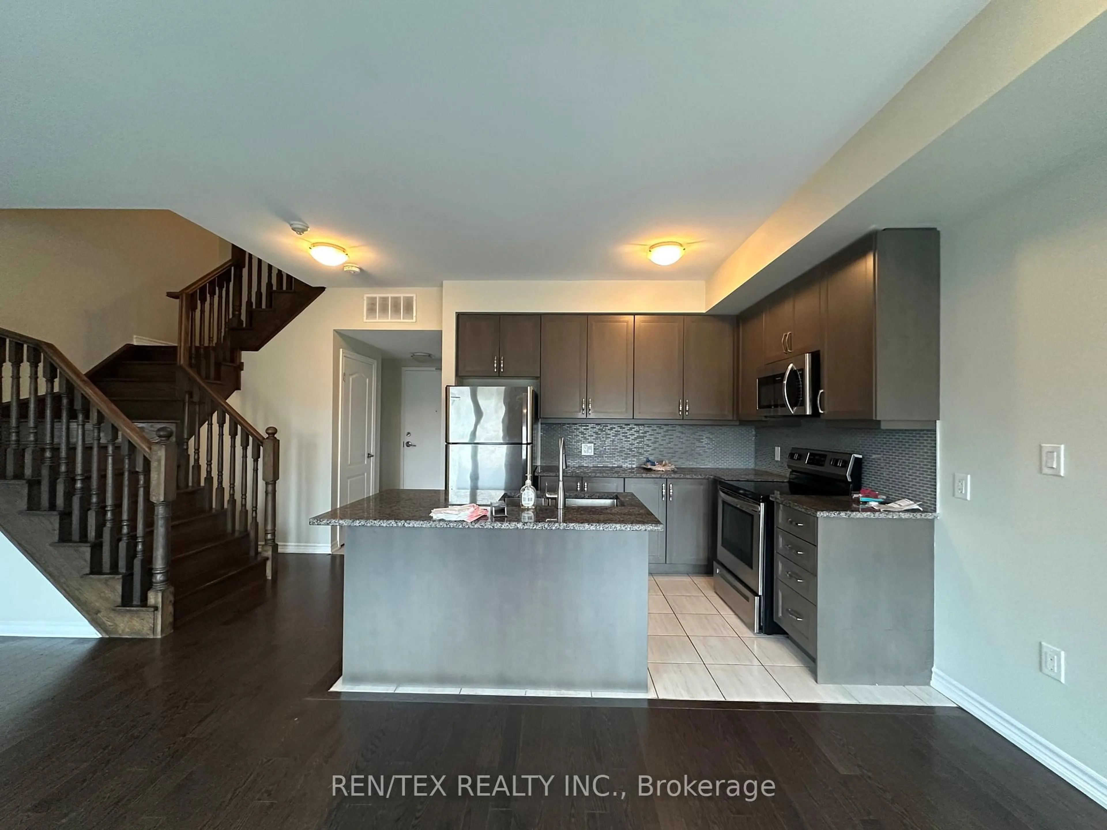 Open concept kitchen, unknown for 3865 Major Mackenzie Dr #208, Vaughan Ontario L4H 3L9