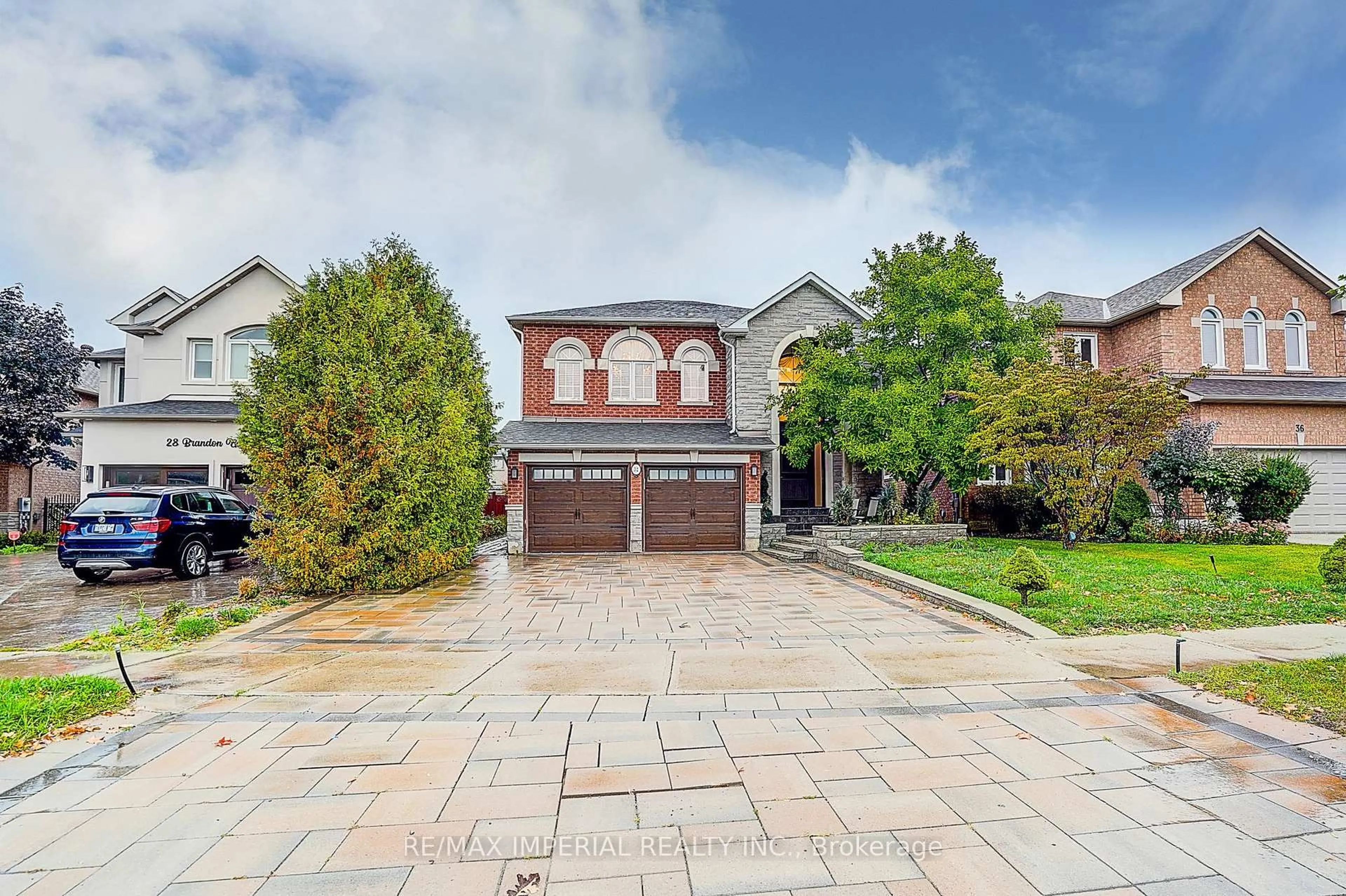 Home with brick exterior material, street for 32 Brandon Gate Dr, Vaughan Ontario L6A 2L4