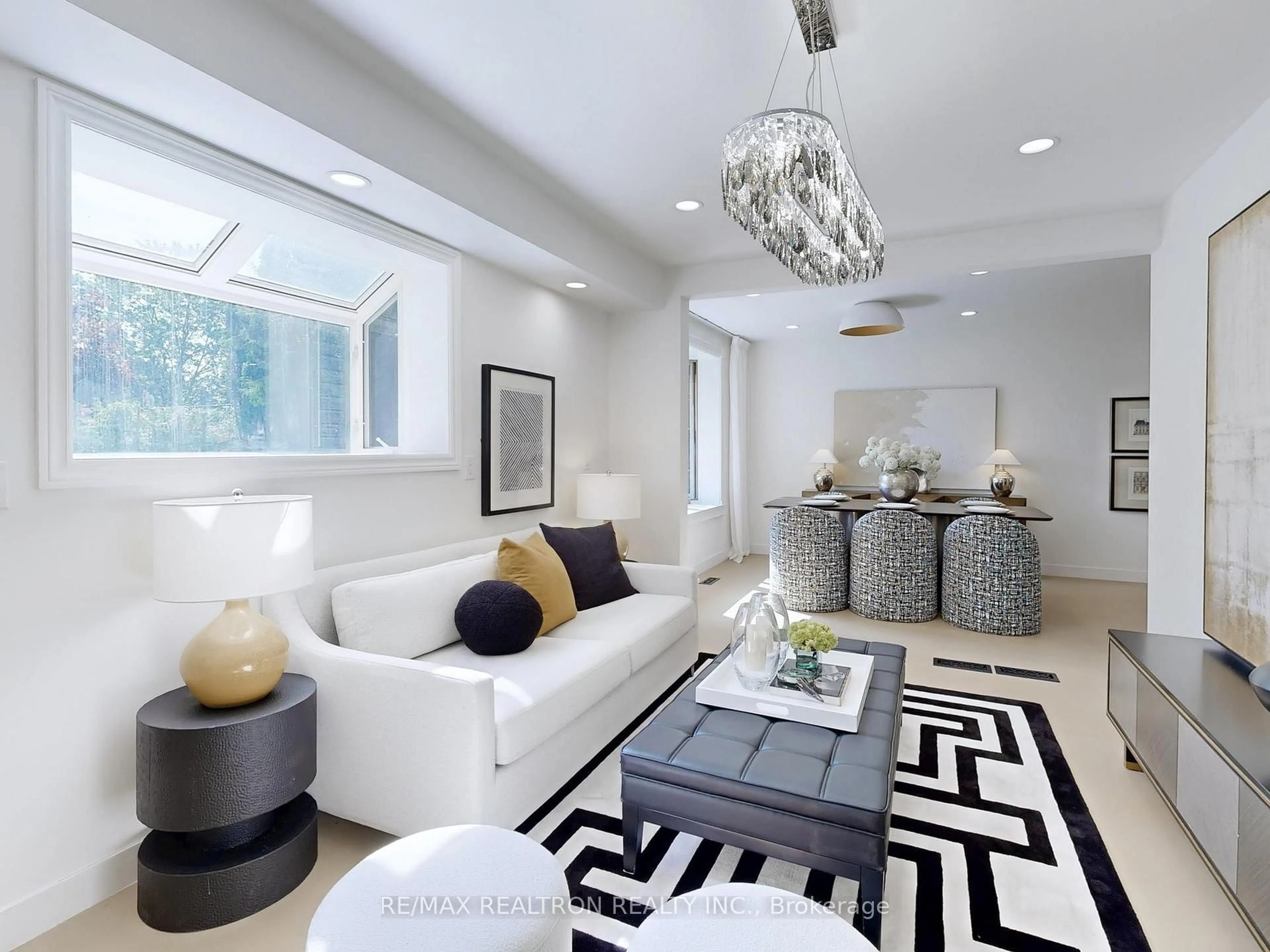 Living room with furniture, unknown for 66 Chant Cres, Markham Ontario L3R 1Y8