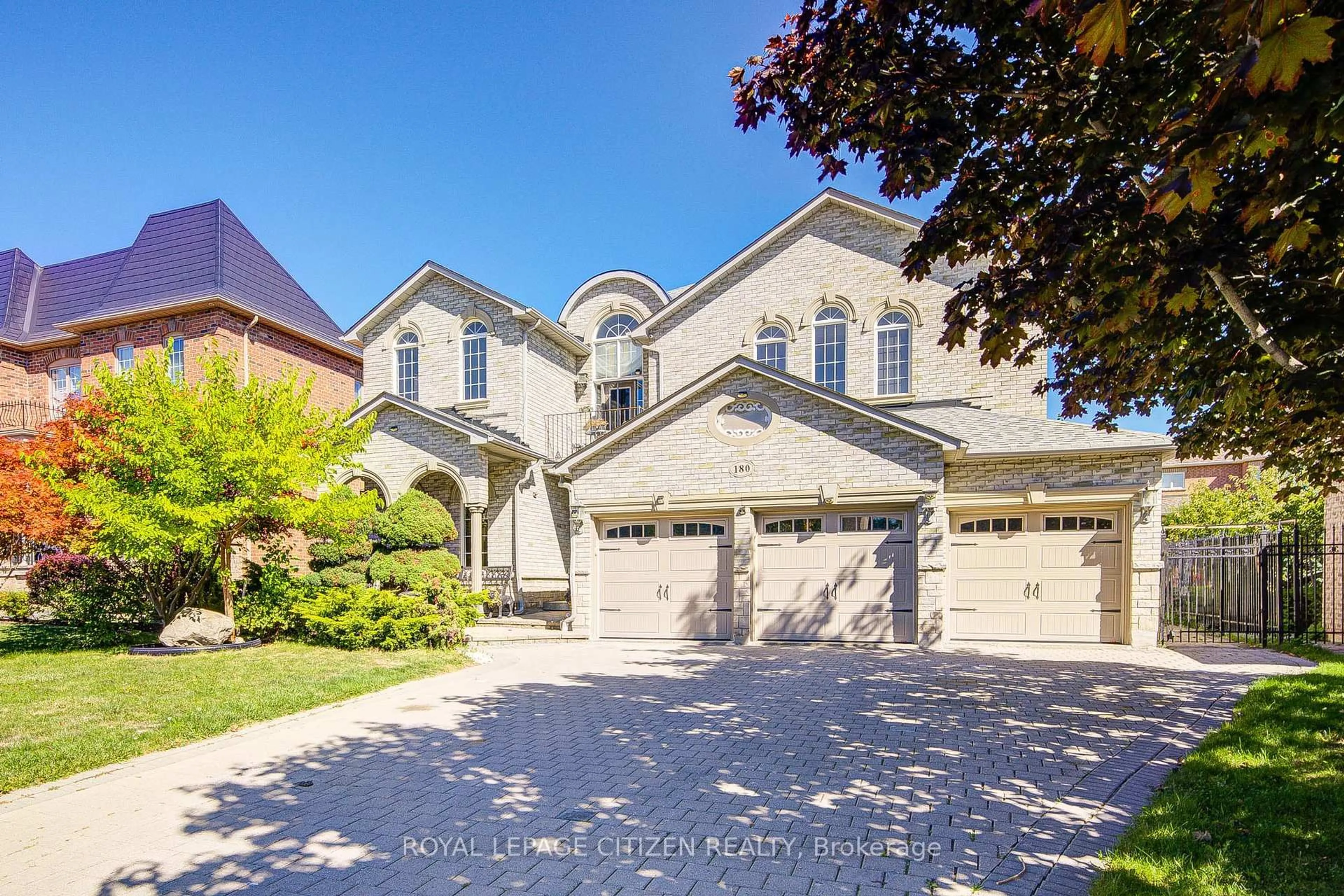 Home with brick exterior material, street for 180 Kimber Cres, Vaughan Ontario L4L 9K3