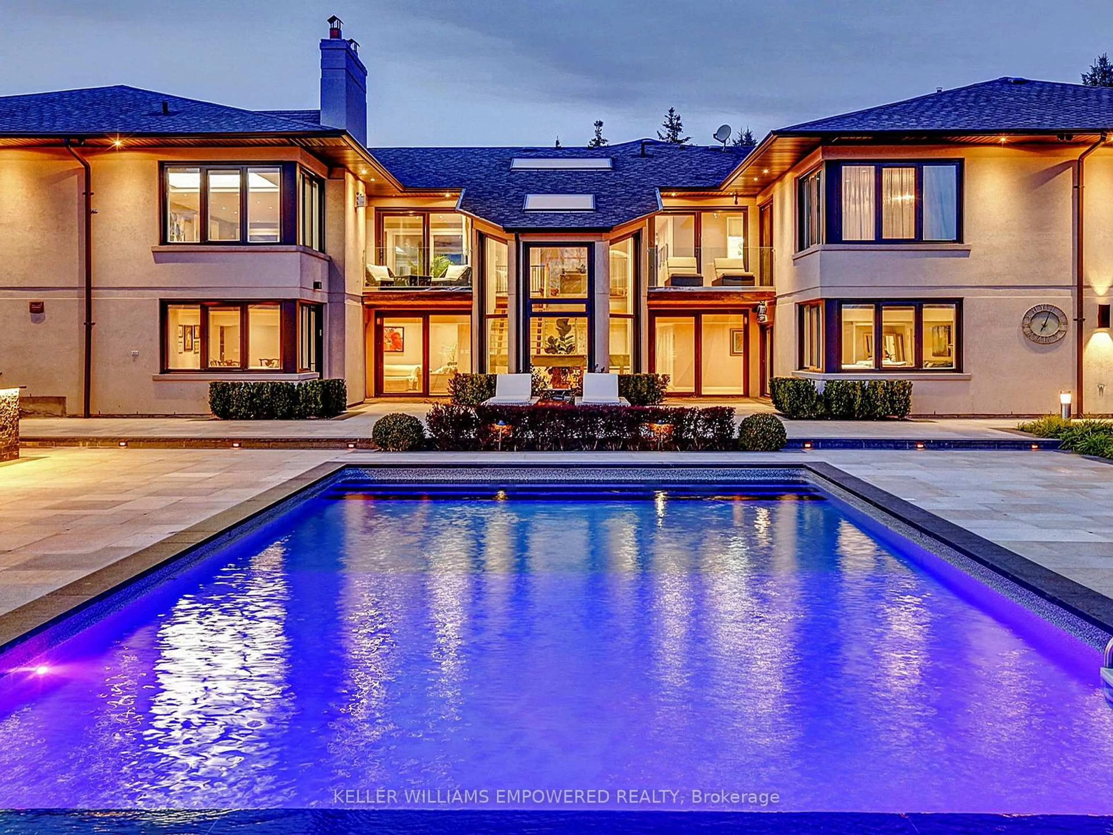 Pool for 17 Dew Drop Crt, Vaughan Ontario L6A 1E9
