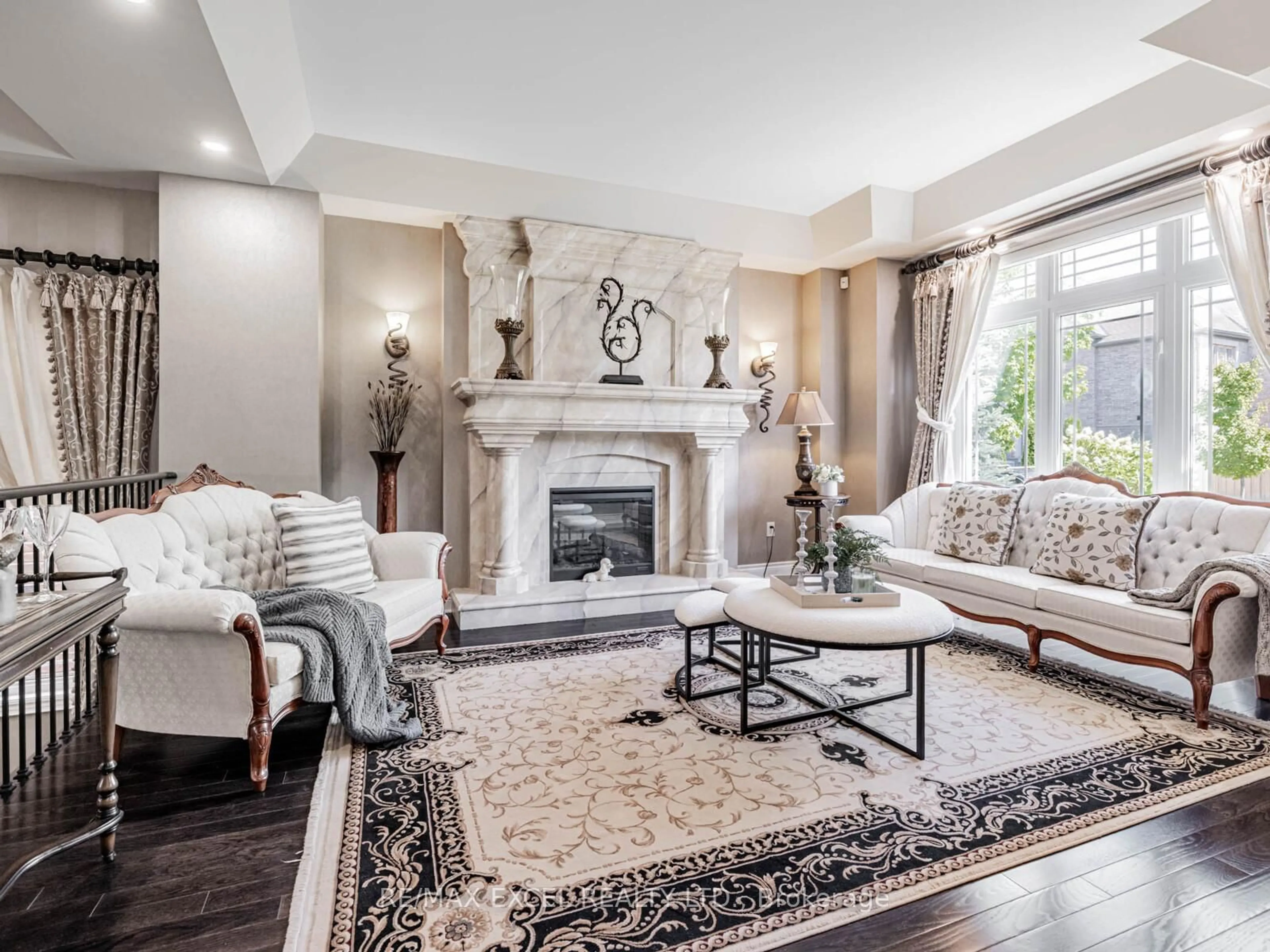 Living room with furniture, unknown for 146 Upper Post Rd, Vaughan Ontario L6A 4J9