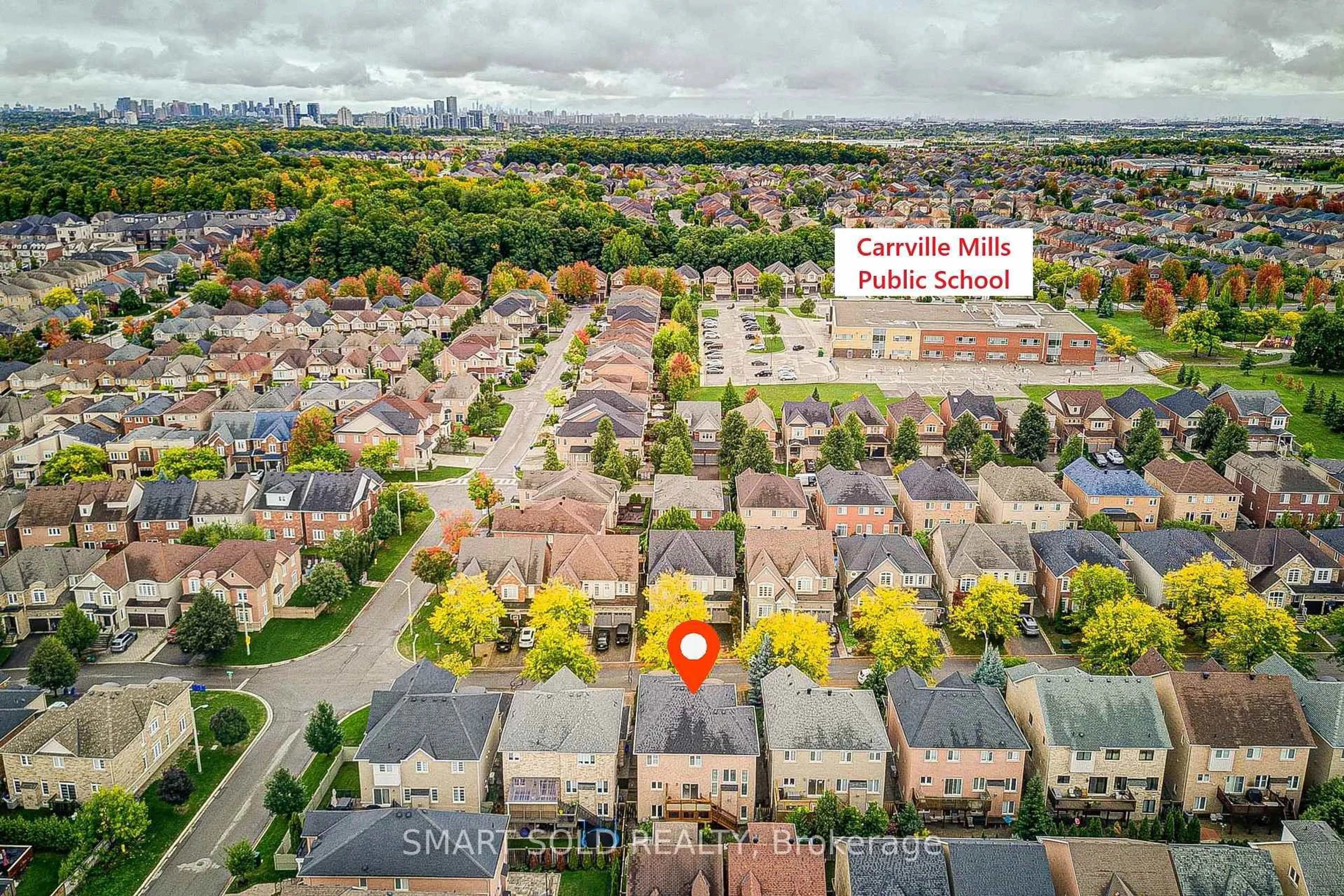 A pic from outside/outdoor area/front of a property/back of a property/a pic from drone, street for 78 Foxwood Rd, Vaughan Ontario L4J 9E4