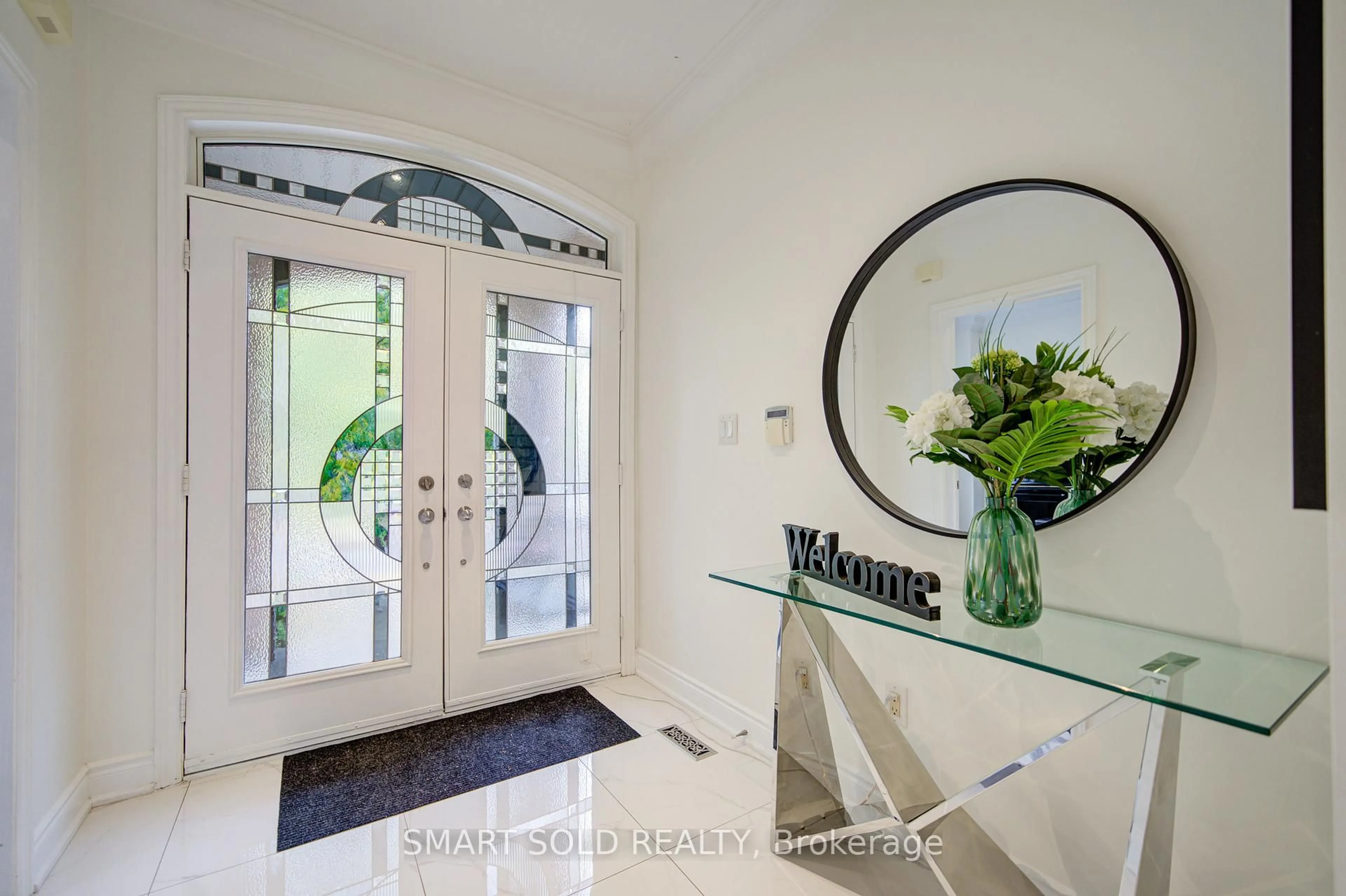 Indoor entryway for 78 Foxwood Rd, Vaughan Ontario L4J 9E4
