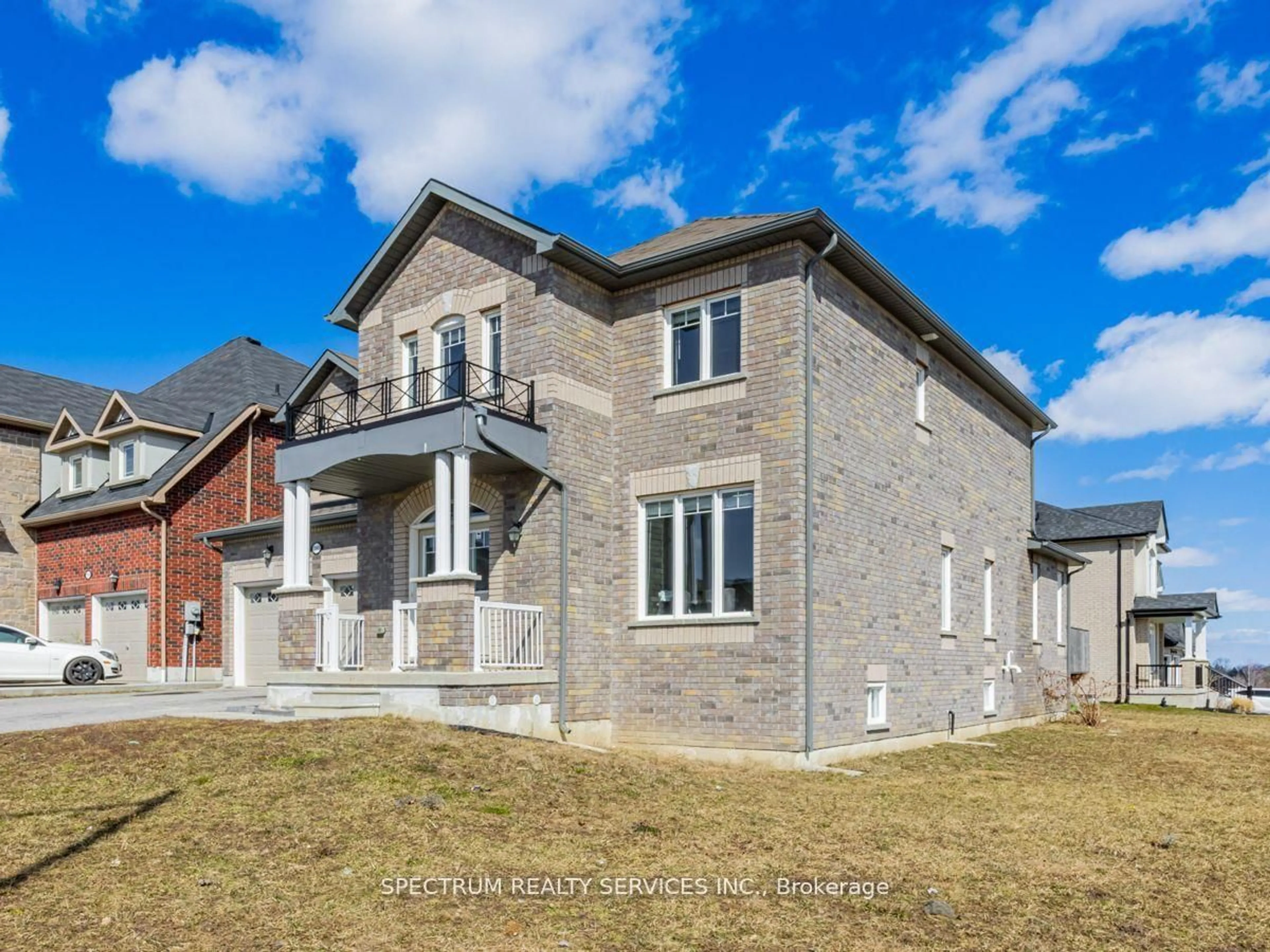 Home with brick exterior material, unknown for 1949 Jans Blvd, Innisfil Ontario L9S 0L2
