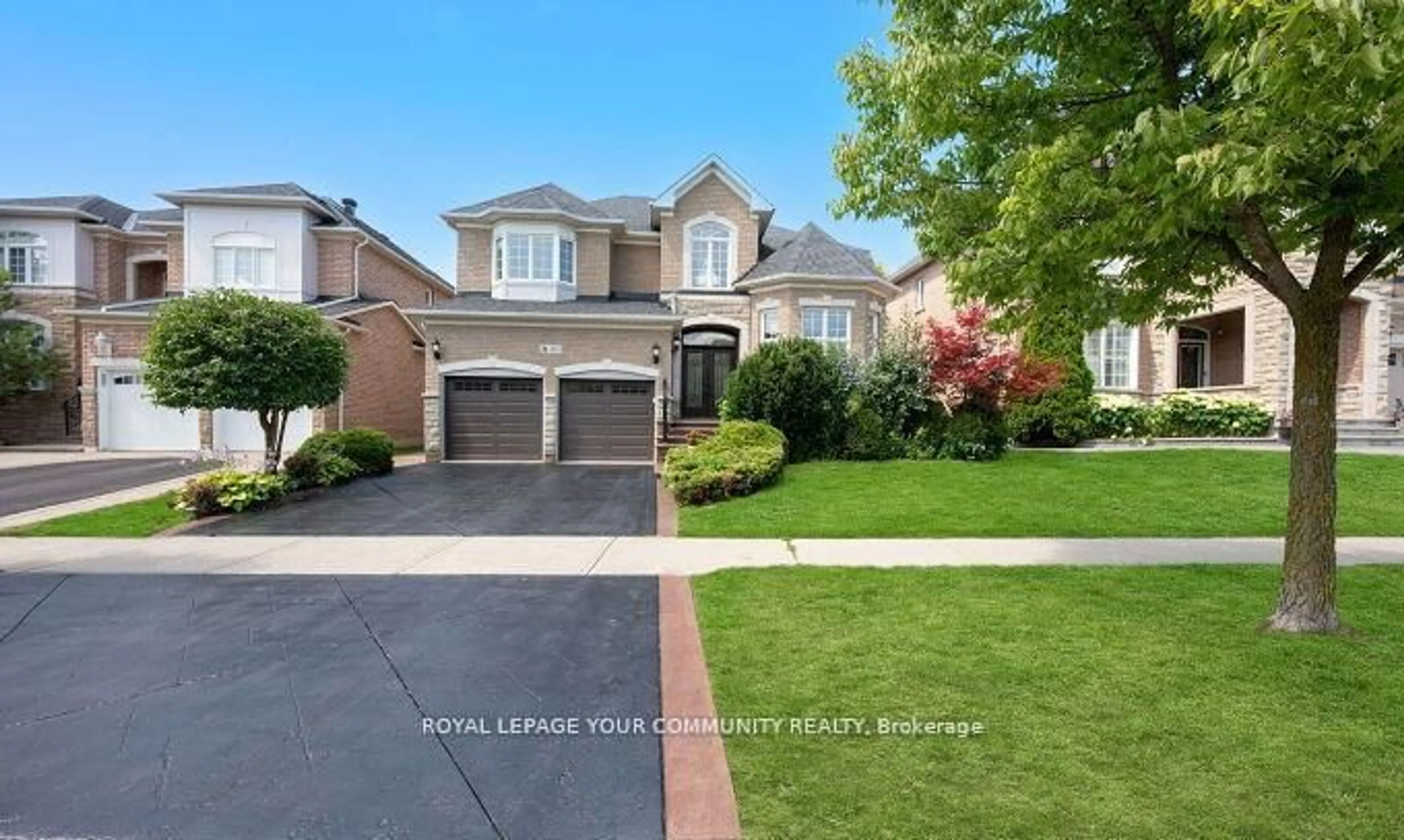Home with brick exterior material, street for 40 Barberry Cres, Richmond Hill Ontario L4E 4S4