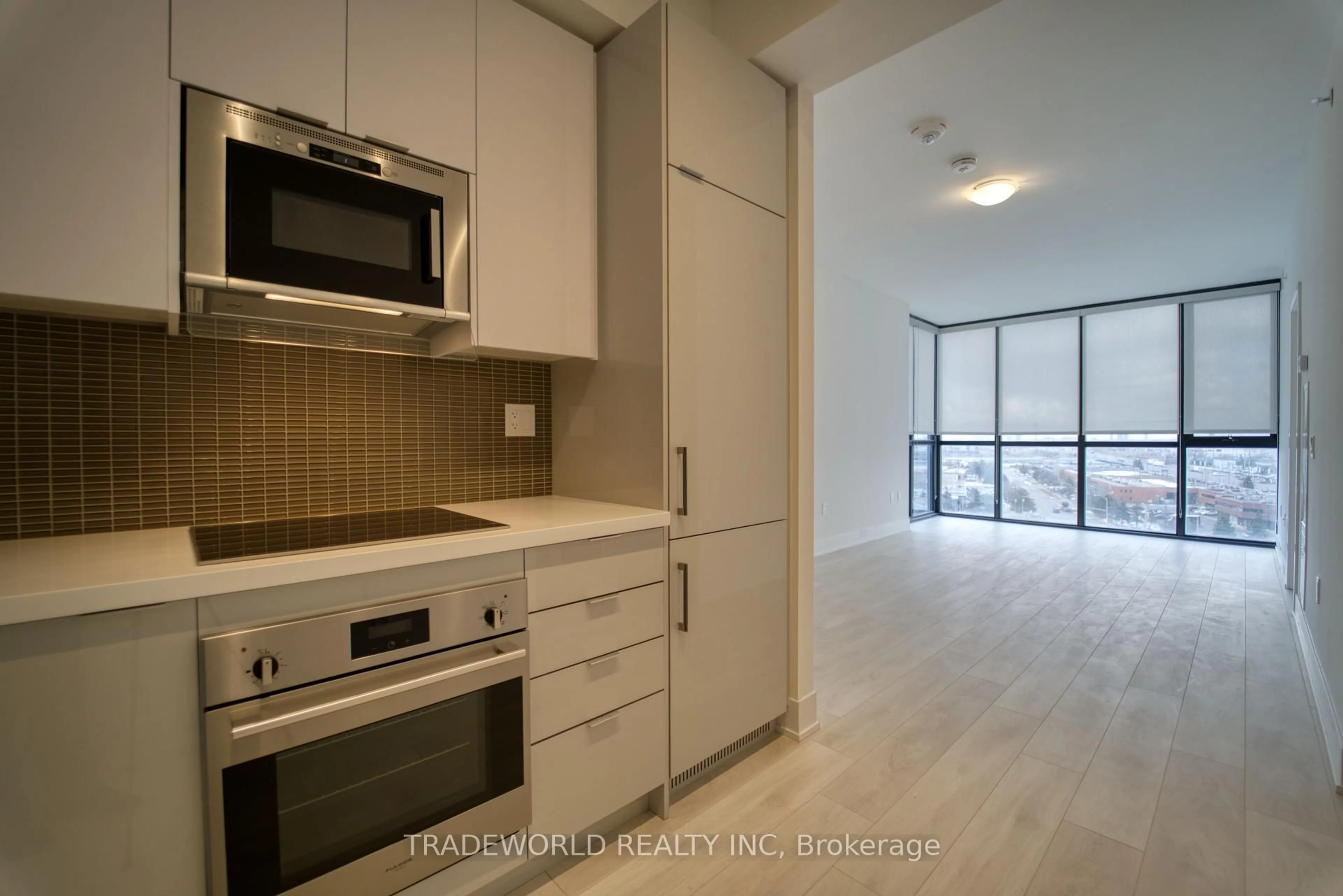 Standard kitchen, unknown for 2908 Highway 7 #909, Vaughan Ontario L4K 0K5