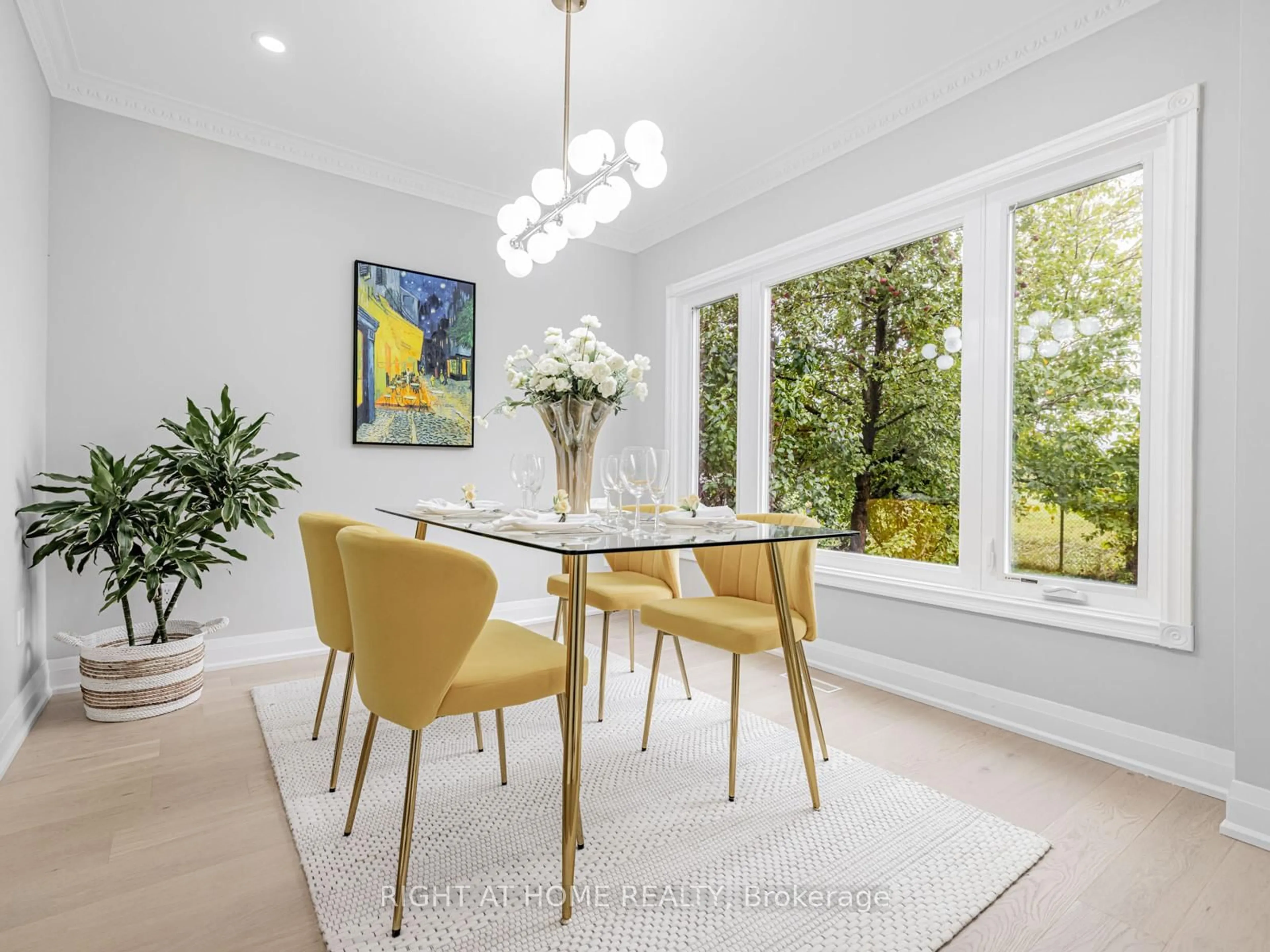 Dining room, unknown for 43 farmstead Rd, Richmond Hill Ontario L4S 1W3