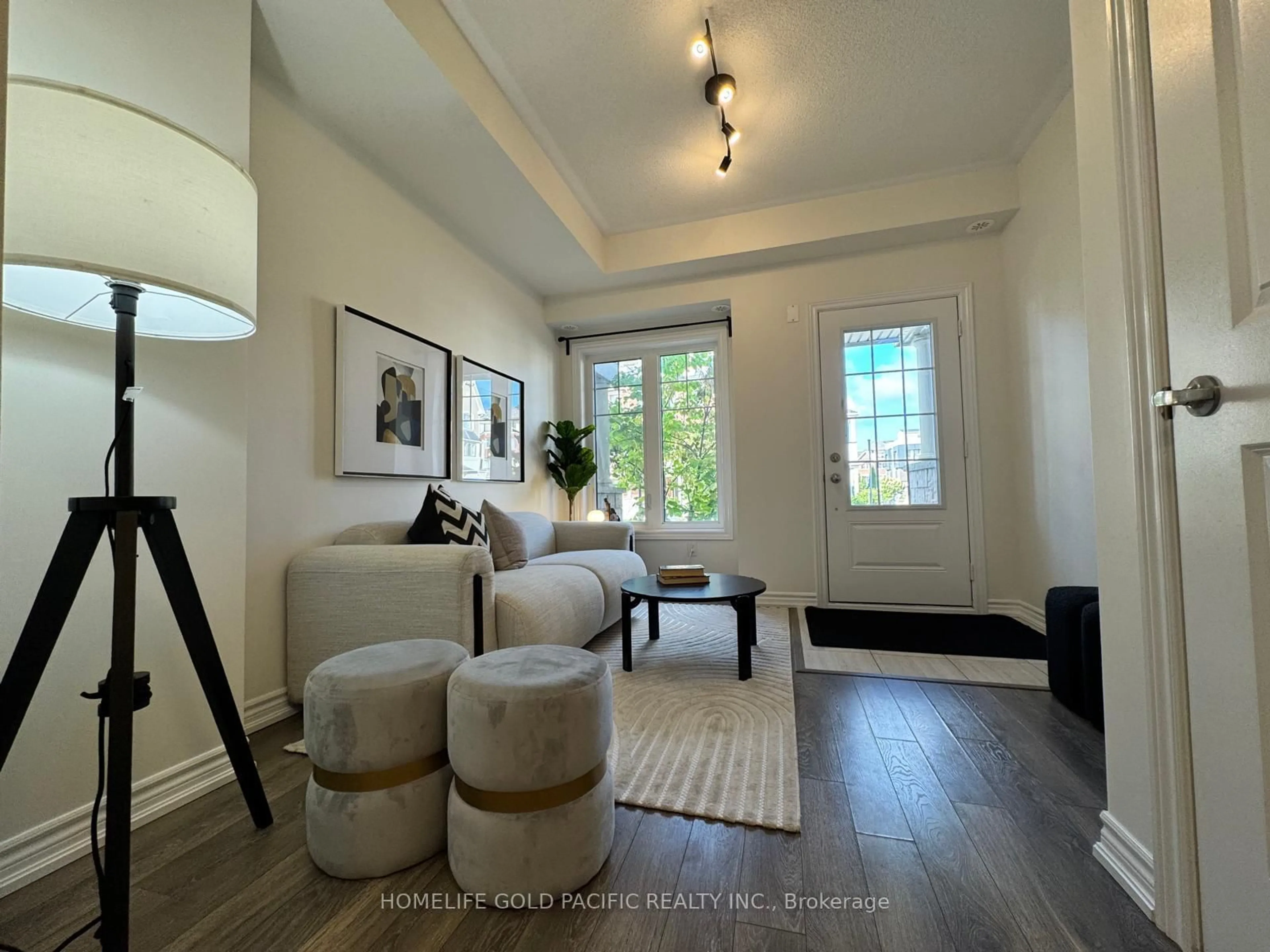 Living room with furniture, unknown for 55 Cornell Centre Blvd, Markham Ontario L6B 1P6