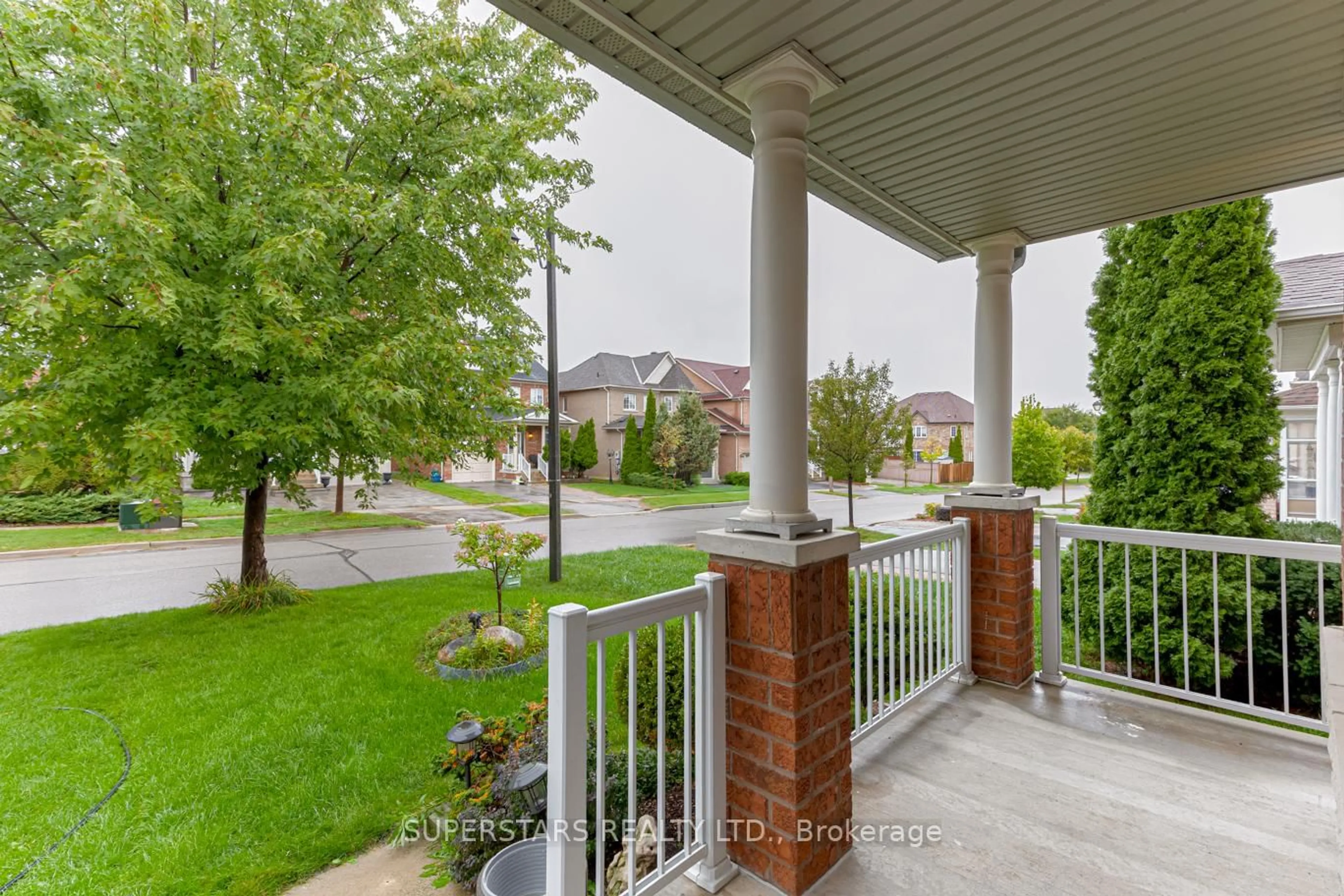 Patio, unknown for 9 Weatherill Rd, Markham Ontario L6C 2N7