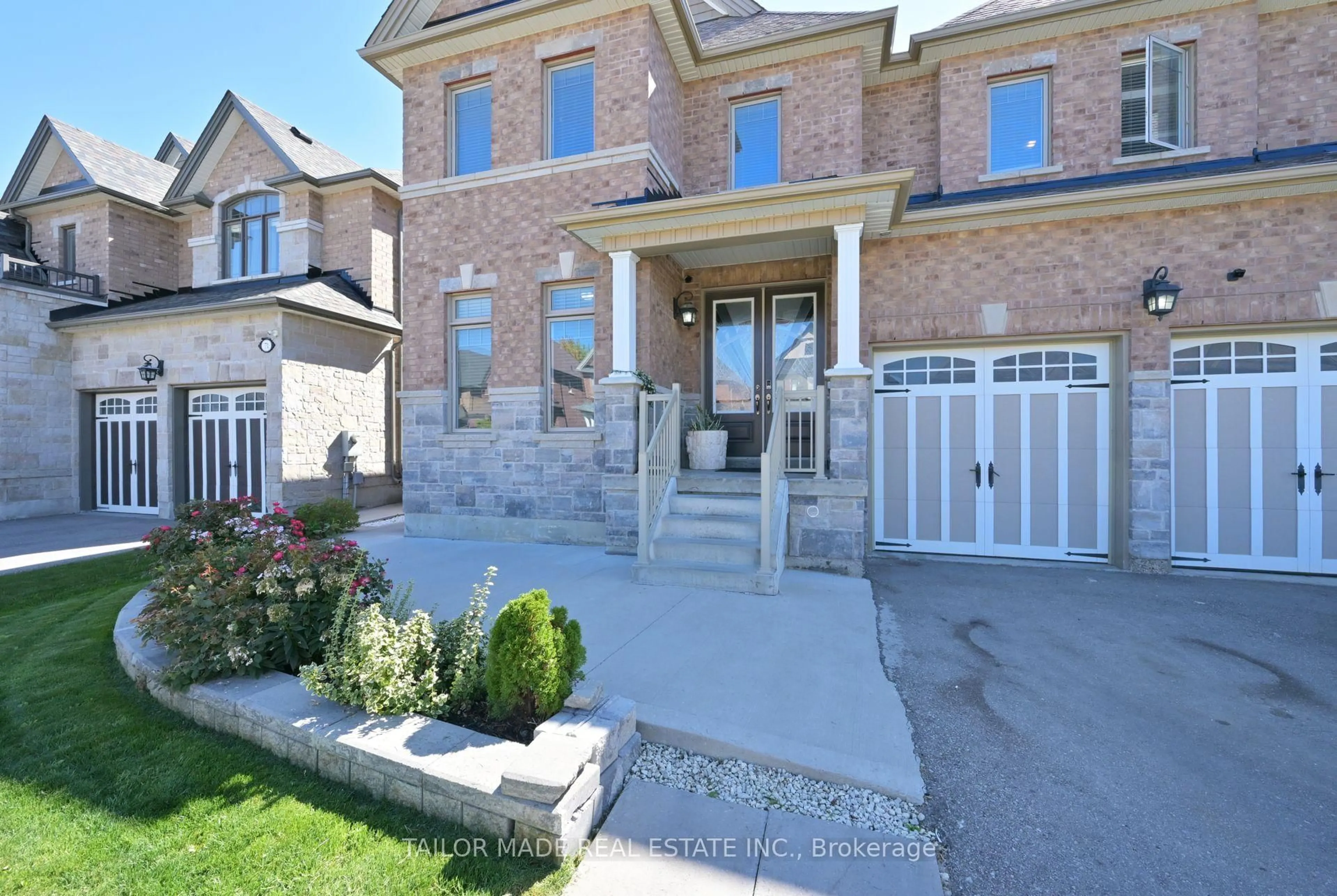 Home with brick exterior material, street for 73 Morrison Ave, New Tecumseth Ontario L9R 0H5