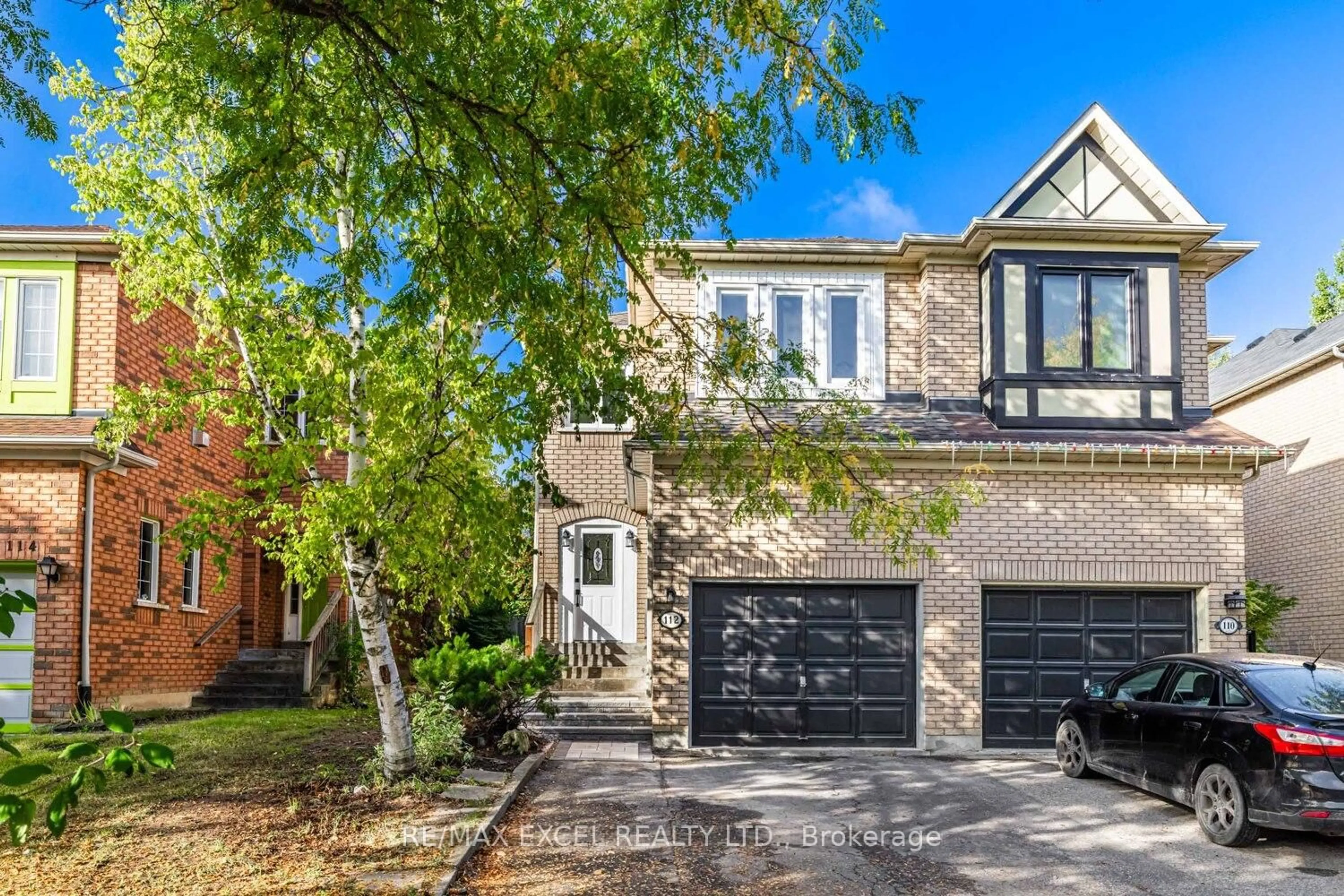 Home with brick exterior material, street for 112 October Lane, Aurora Ontario L4G 6Z8