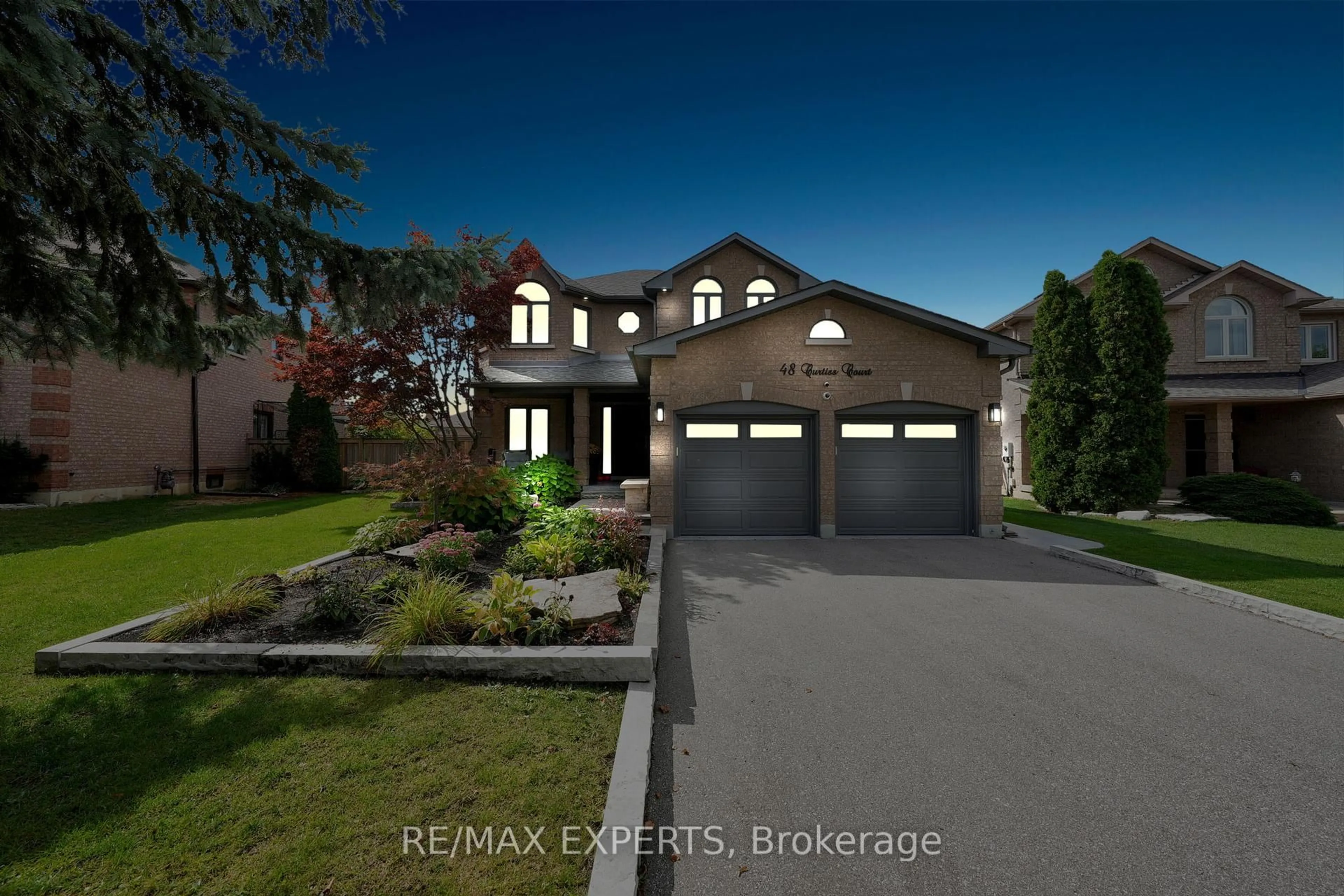 Home with brick exterior material, street for 48 Curtiss Crt, Vaughan Ontario L6A 1Y4