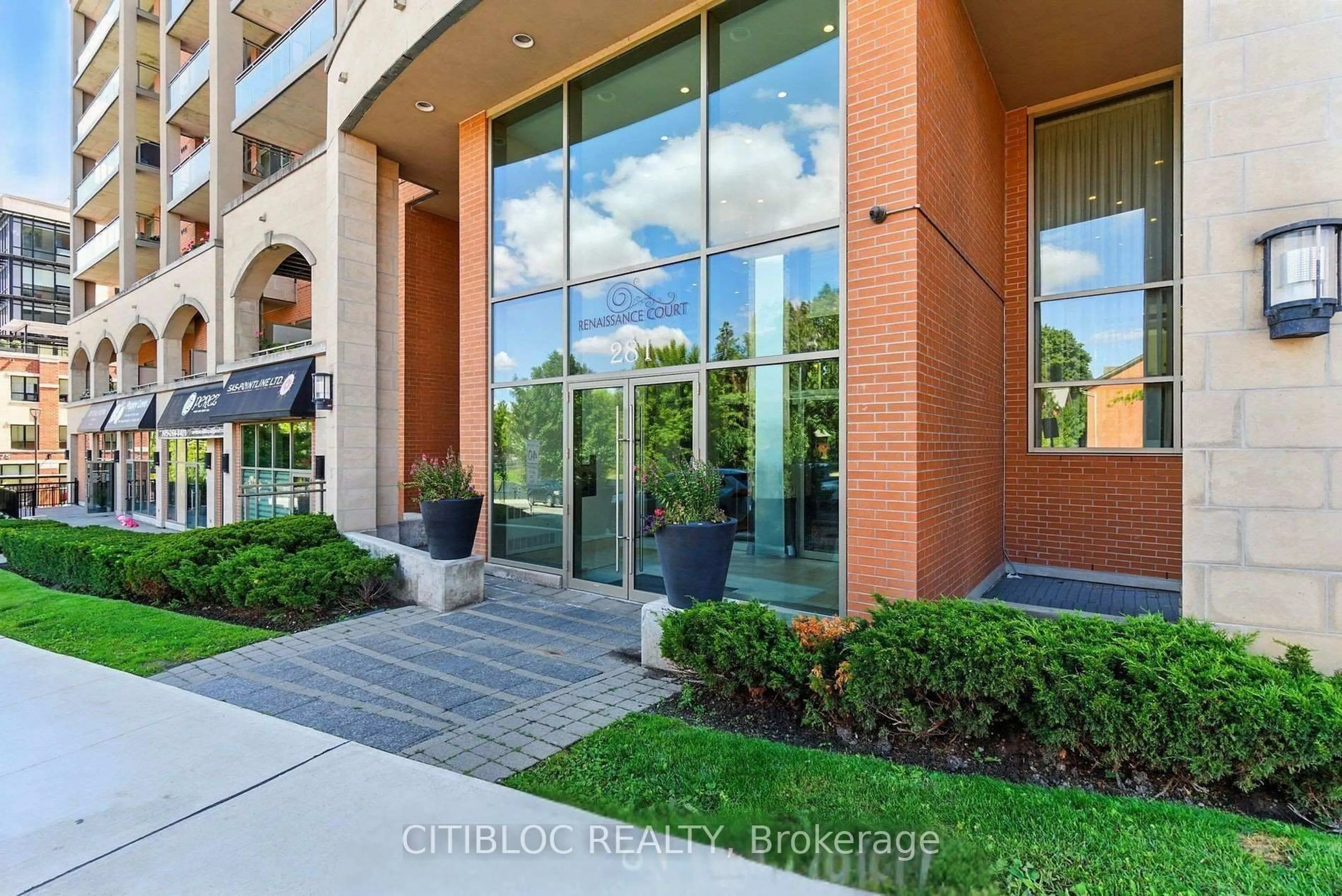 Indoor entryway for 281 Woodbridge Ave #205, Vaughan Ontario L4L 0C6