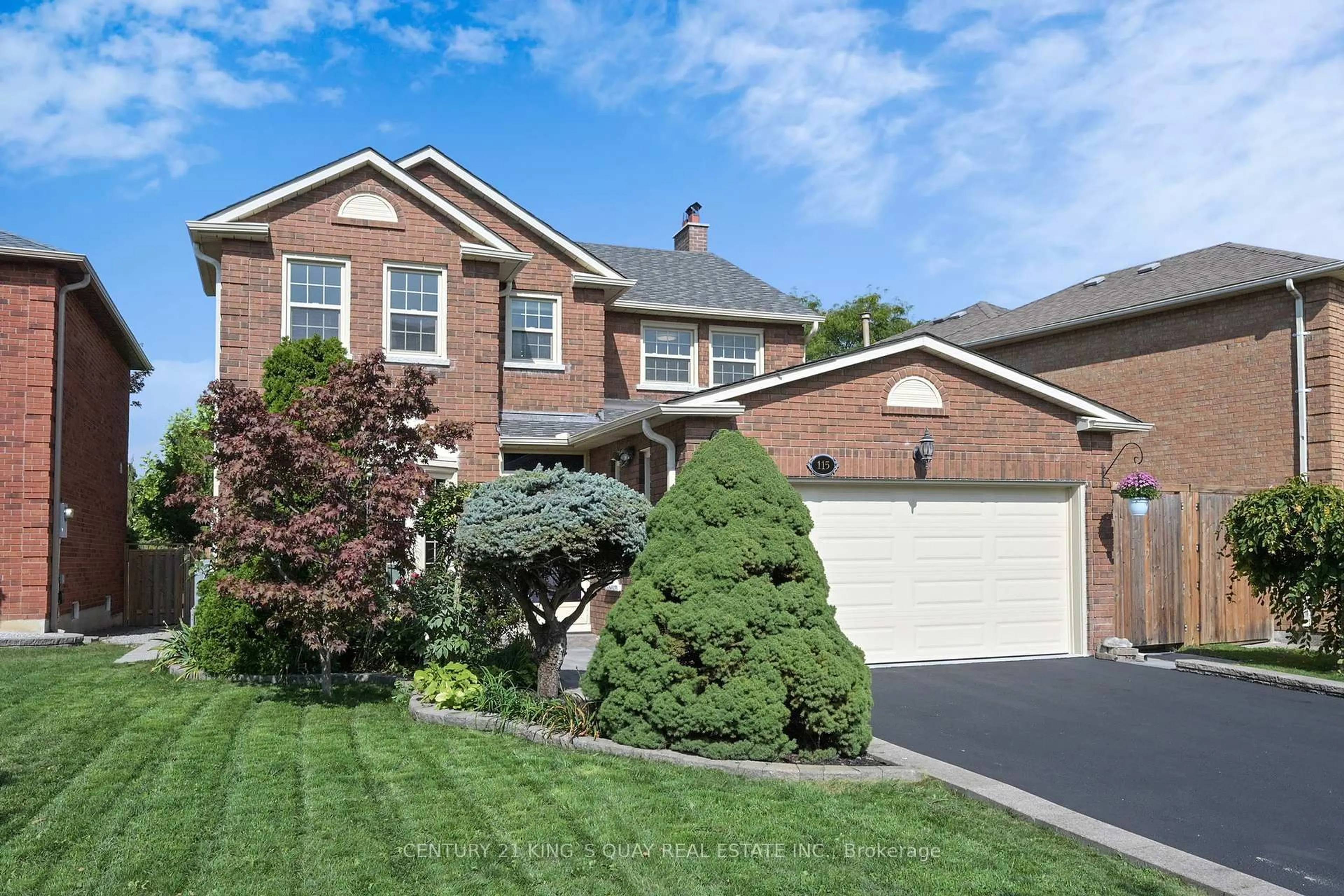 Home with brick exterior material, street for 115 Valleymede Dr, Richmond Hill Ontario L4B 1T6