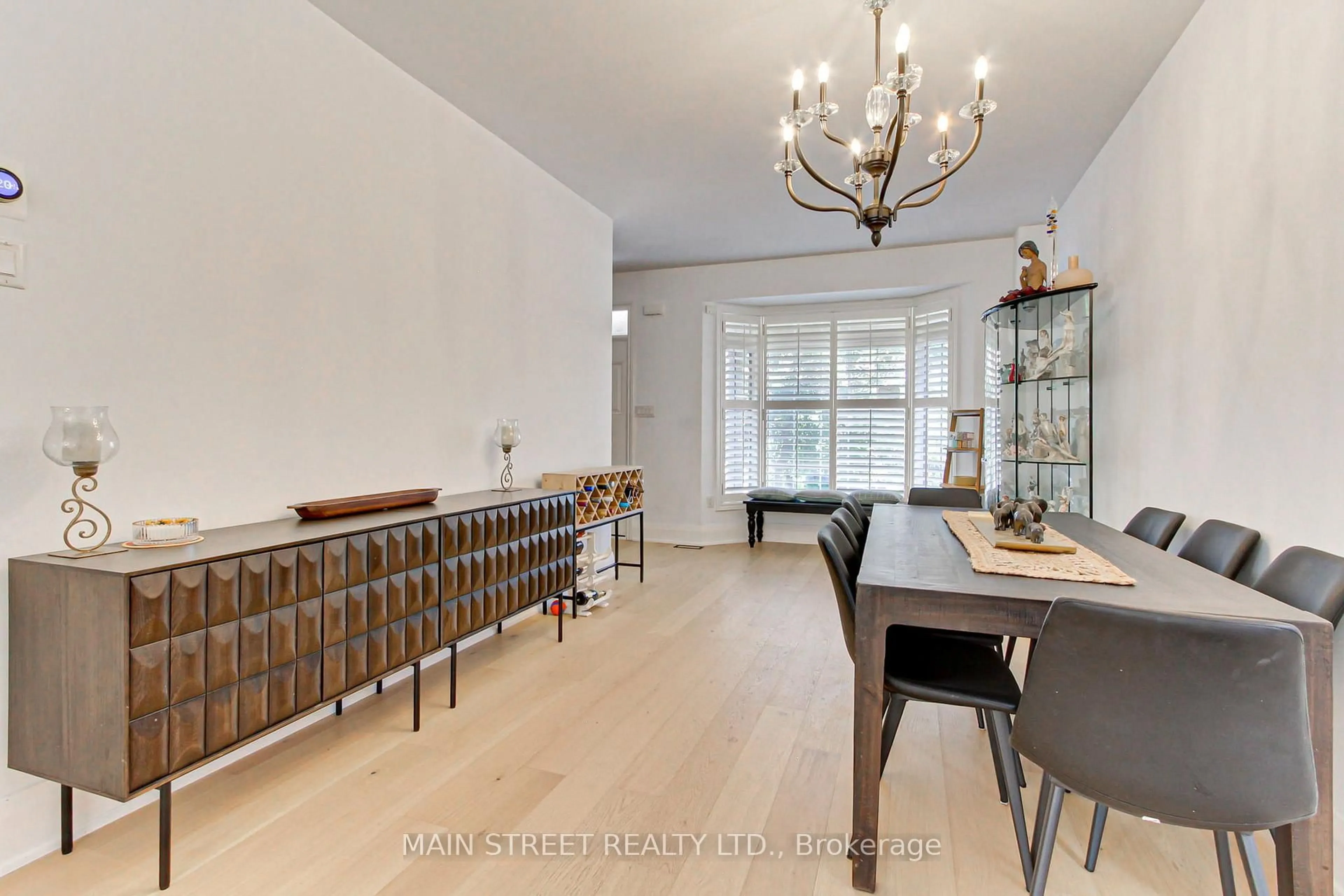 Dining room, unknown for 39 Chardonnay Dr, Vaughan Ontario L4J 8R8