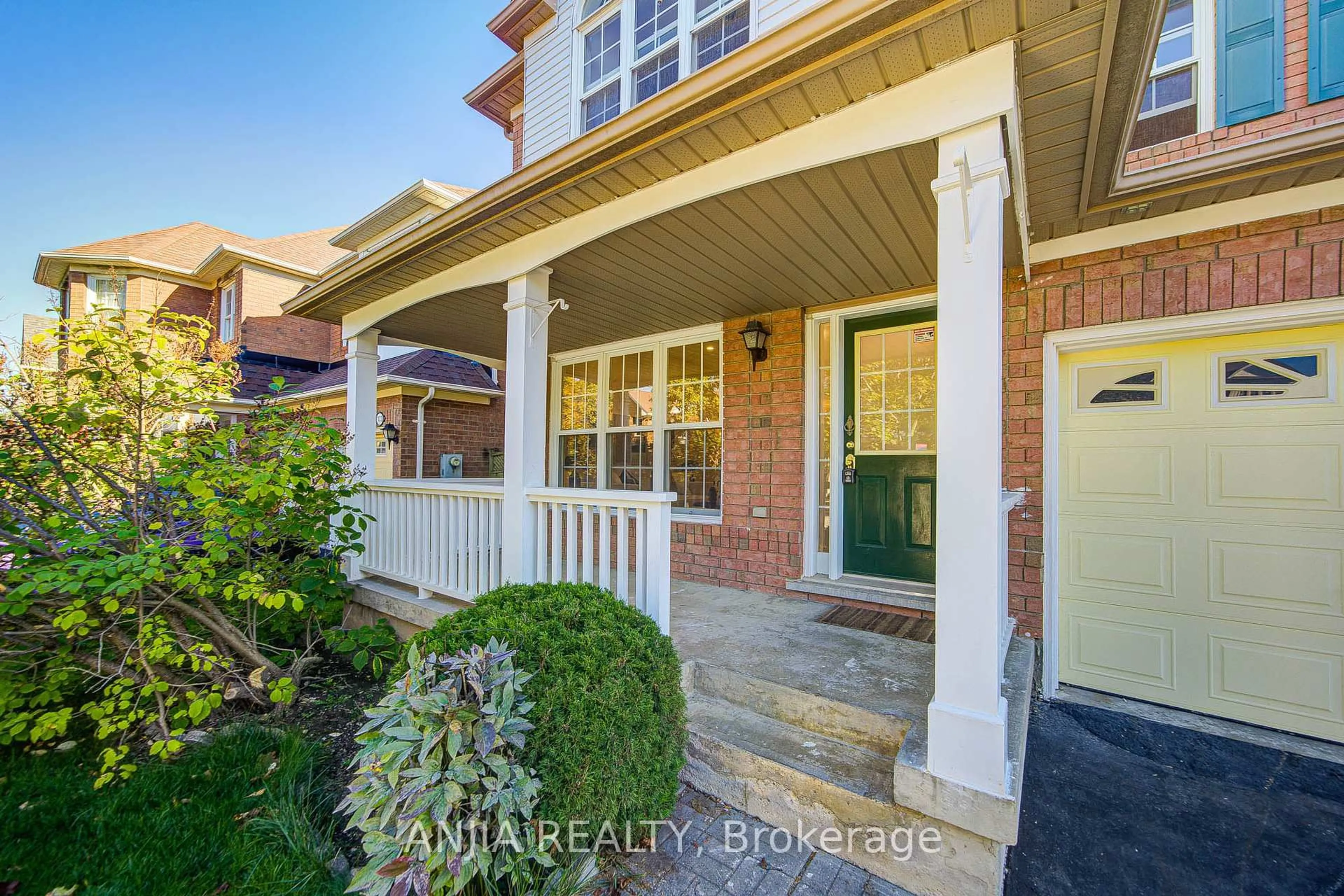 Home with brick exterior material, street for 131 Winston Castle Dr, Markham Ontario L6C 2G7