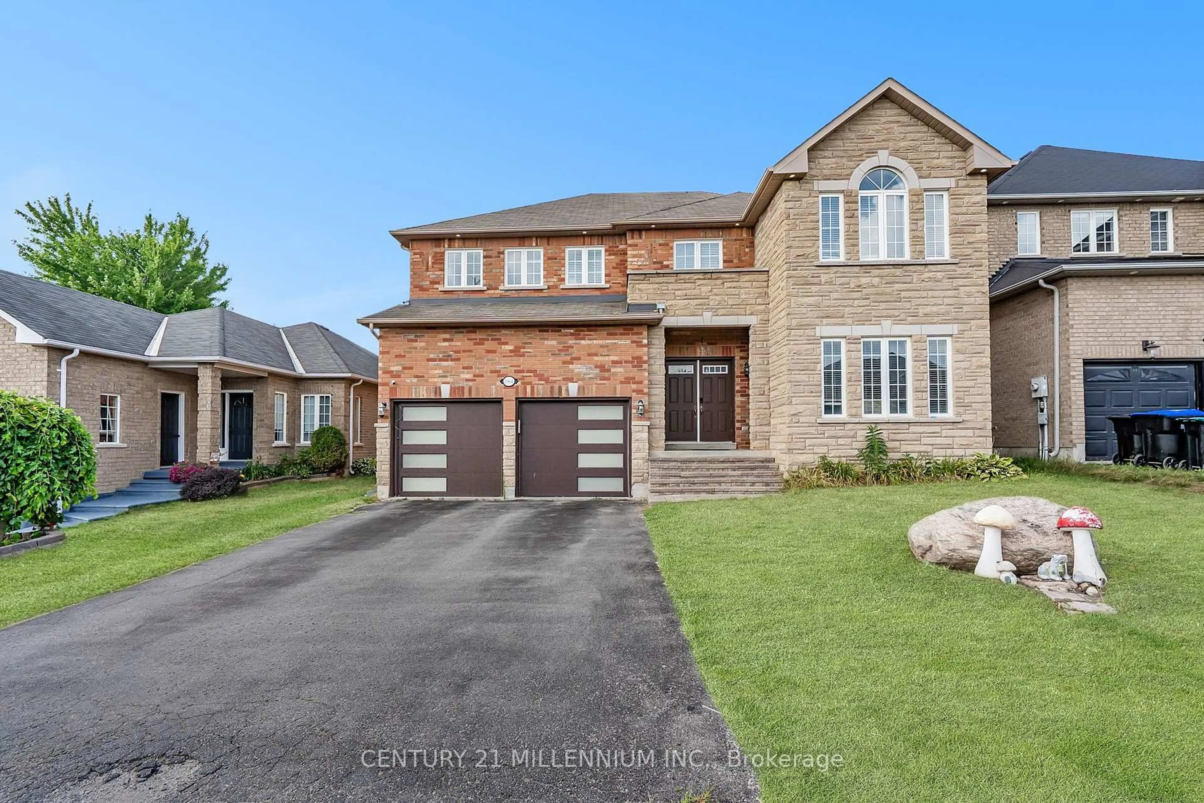 Home with brick exterior material, street for 1964 Jans Blvd, Innisfil Ontario L9S 4Z7
